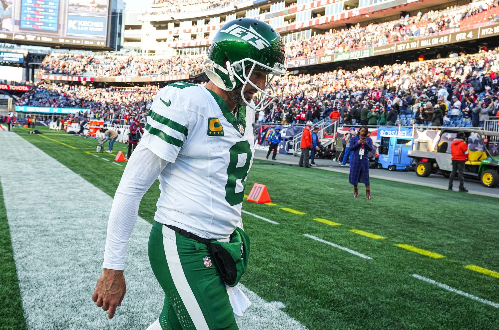 'Embarrassing To Watch' - NFL Analyst Torches Aaron Rodgers’ Listless Jets After 25-22 Loss to Patriots