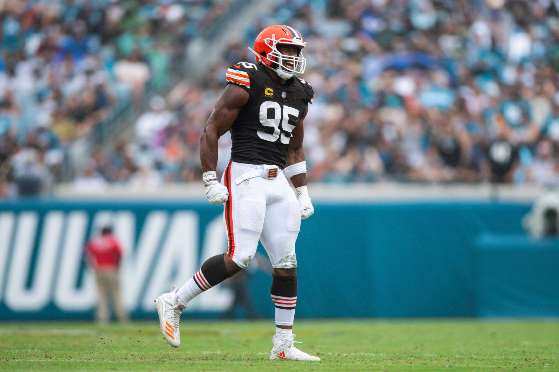 While the Browns have already traded WR Amari Cooper, they don't seem likely to move stalwart pass rusher Myles Garrett before next week's deadline.