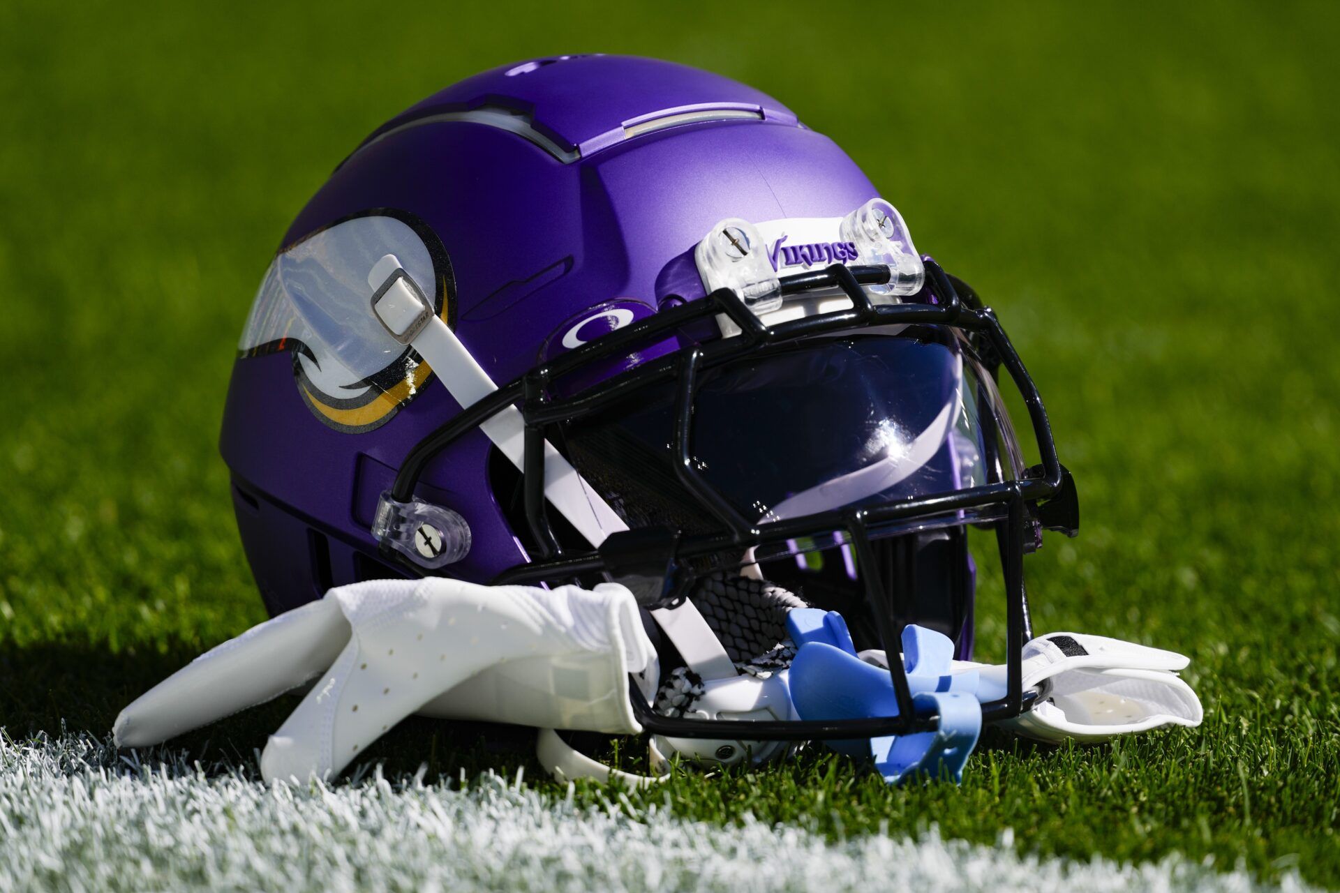 ‘It Ain't Nothing’ – Vikings Receiver Shoots Down Trade Rumors That He Wants Out
