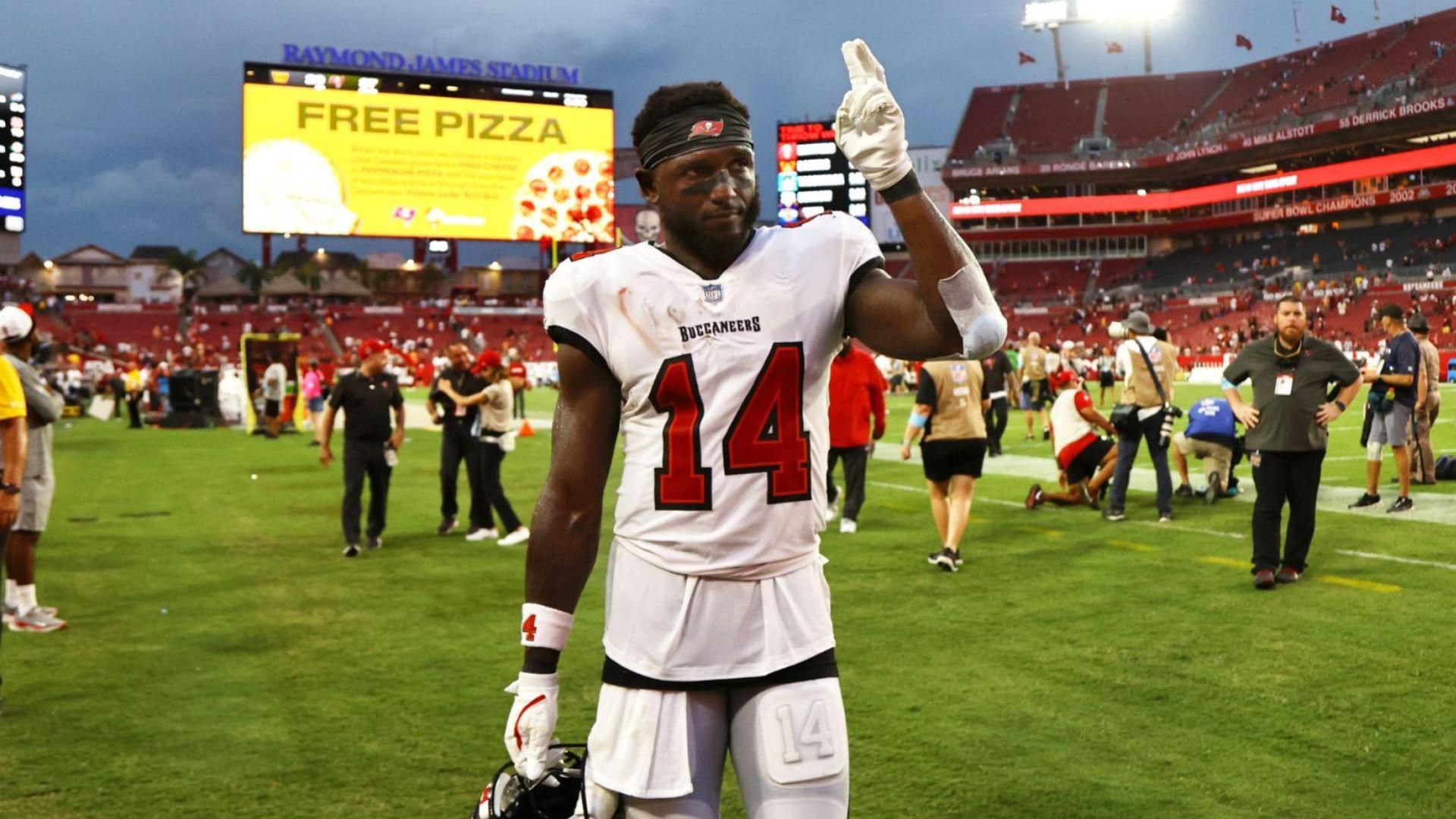 The ankle injury suffered by Buccaneers wide receiver Chris Godwin ended his season. When can fans expect to see Godwin on the field again?