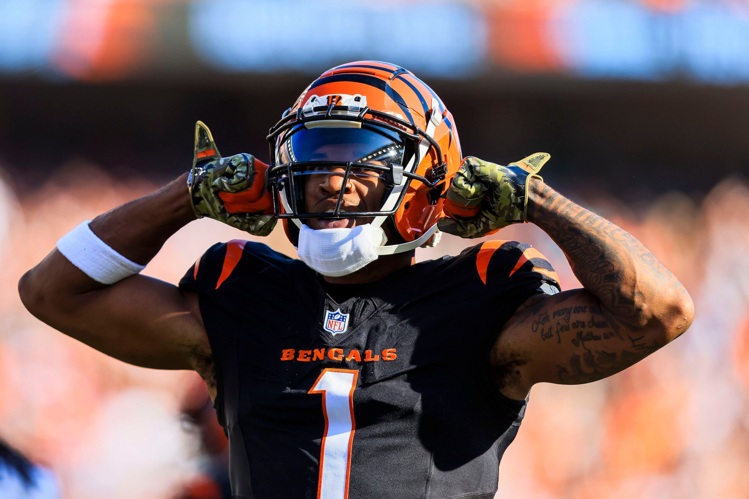 Ja'Marr Chase Salary, Contract, Net Worth, and Career Earnings: How Much Is  the Bengals WR Making? | PFSN