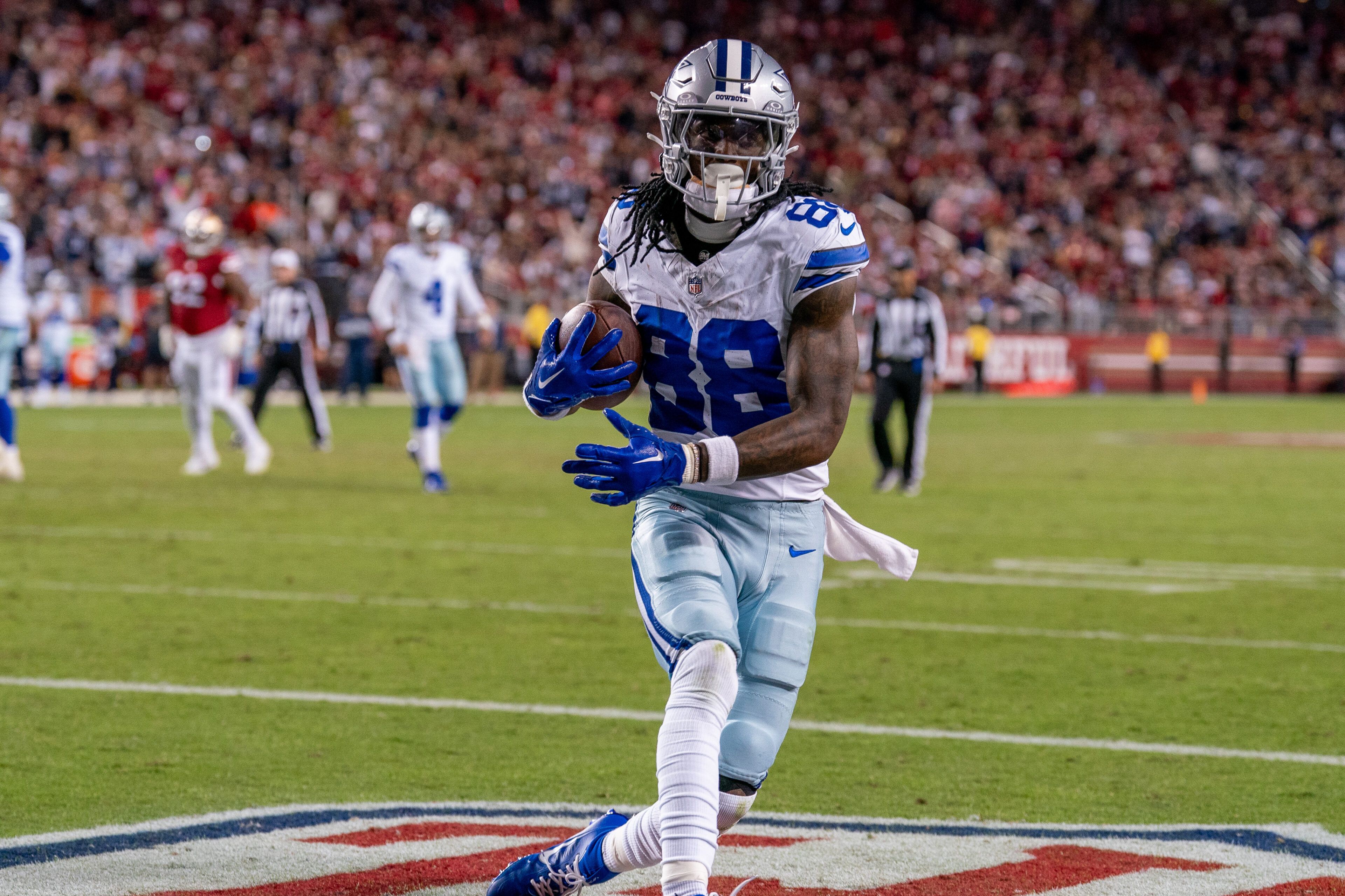 CeeDee Lamb Injury Update: Dallas Cowboys WR Dealing With Back Issue