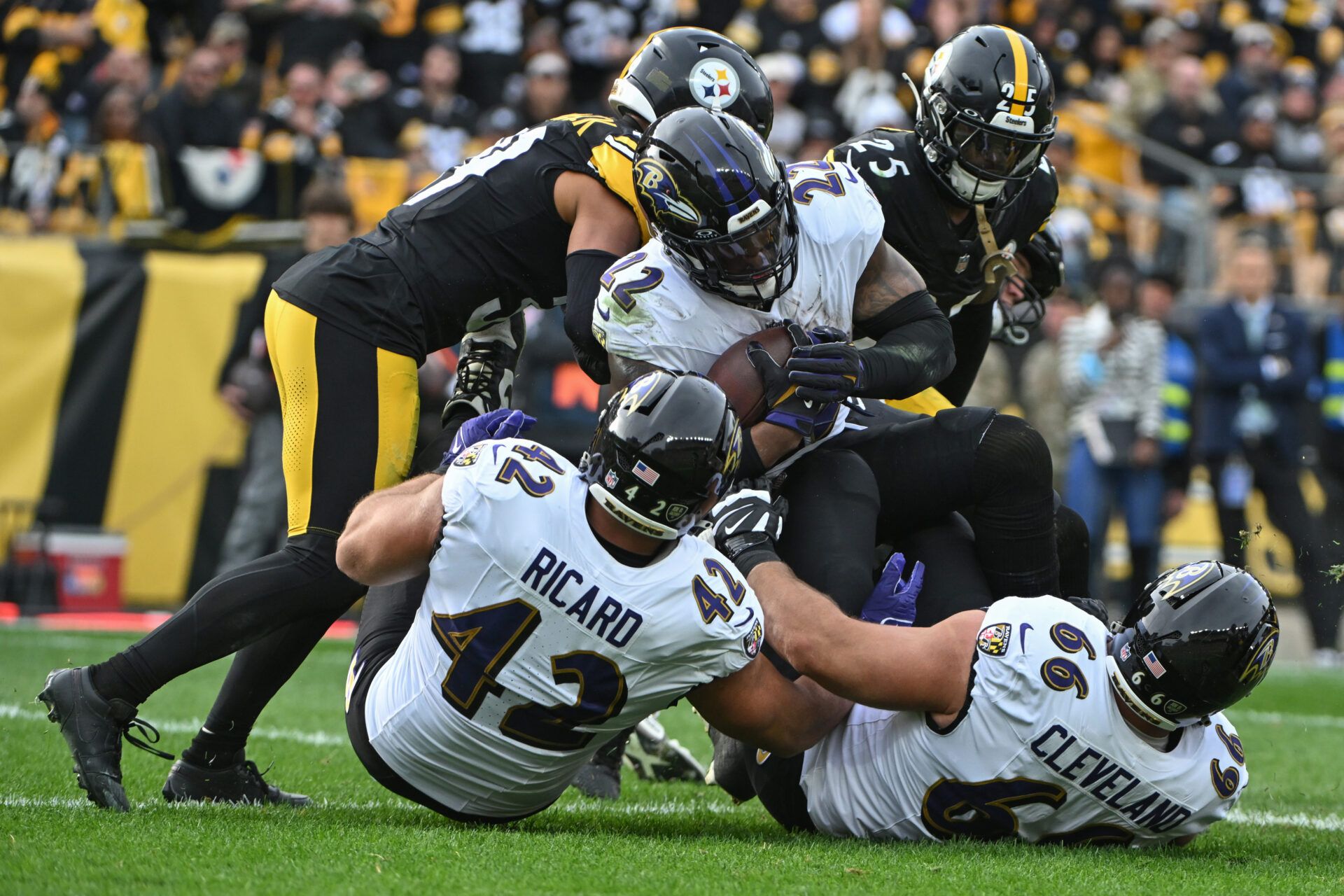 AFC North Standings Steelers Take Commanding Lead in Playoff Race After Week 11 Win vs. Ravens