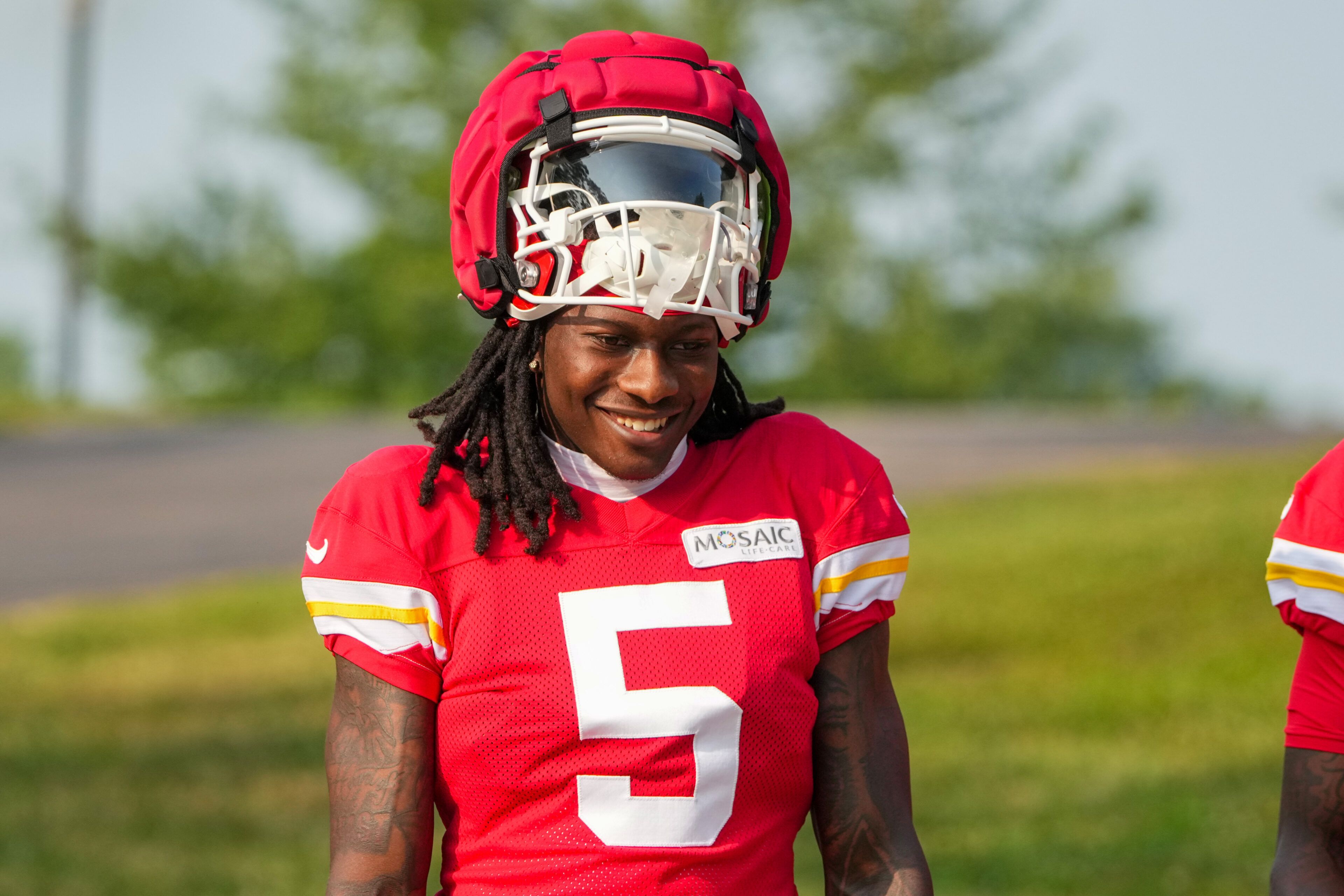 Chiefs Star WR Hollywood Brown Pens 8-Word Message After Kansas City
