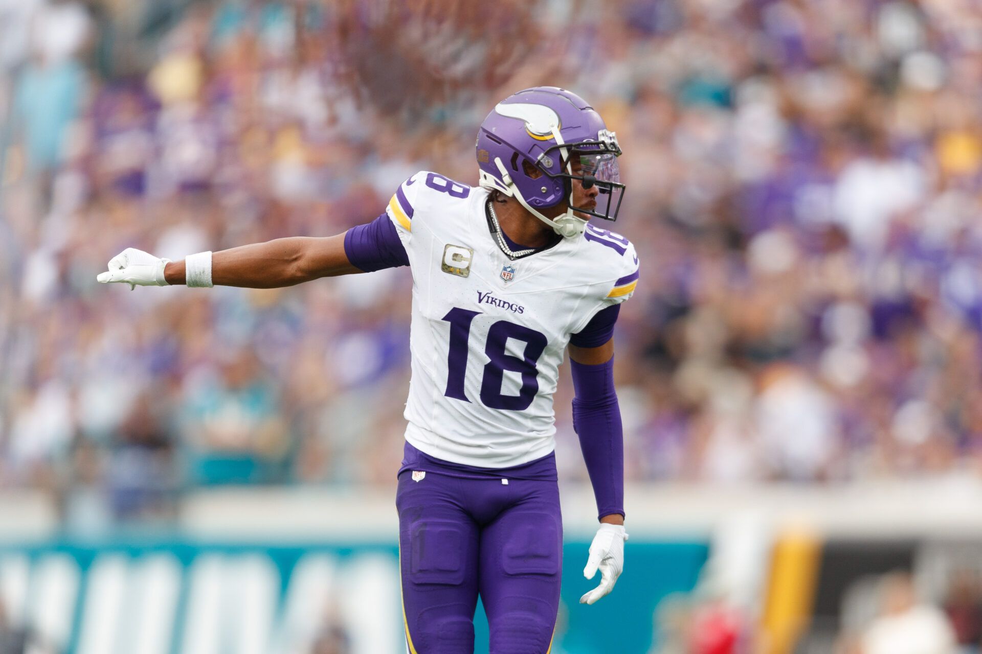 Vikings vs. Bears StartSit Week 12 Advice for Justin Jefferson, Aaron