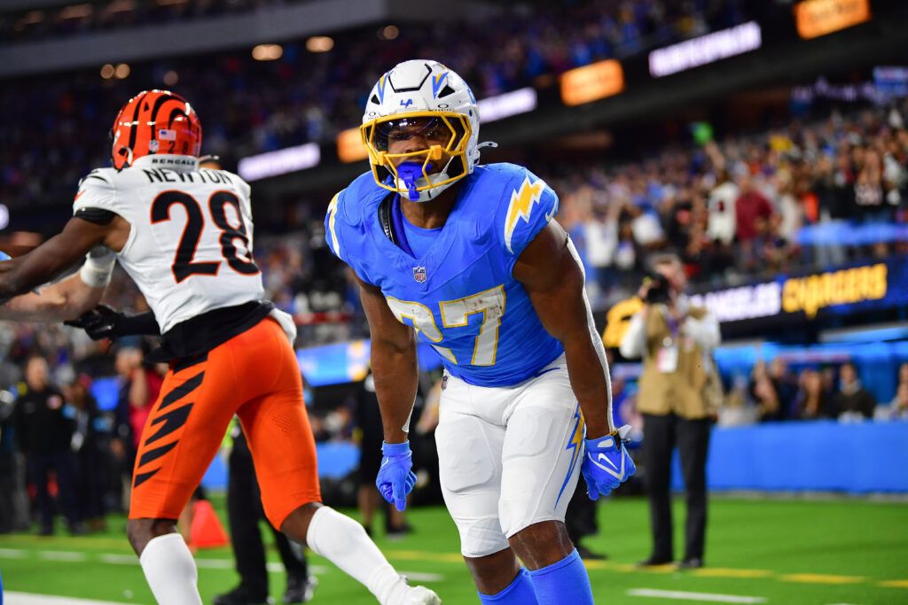 J.K. Dobbins Injury Update: Latest On Chargers RB After Sustaining Knee ...