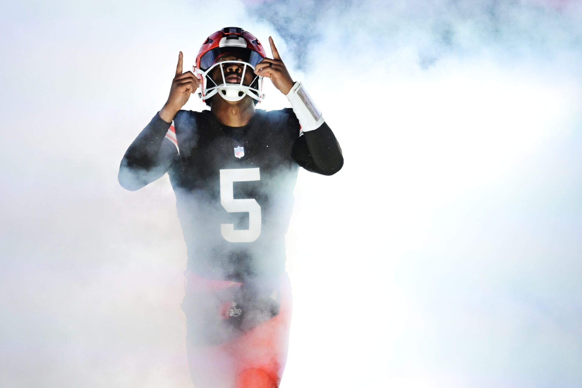 Nov 21, 2024; Cleveland, Ohio, USA; Cleveland Browns quarterback Jameis Winston (5) is introduced before the game between the Browns and the Pittsburgh Steelers at Huntington Bank Field. Mandatory Credit: Ken Blaze-Imagn Images