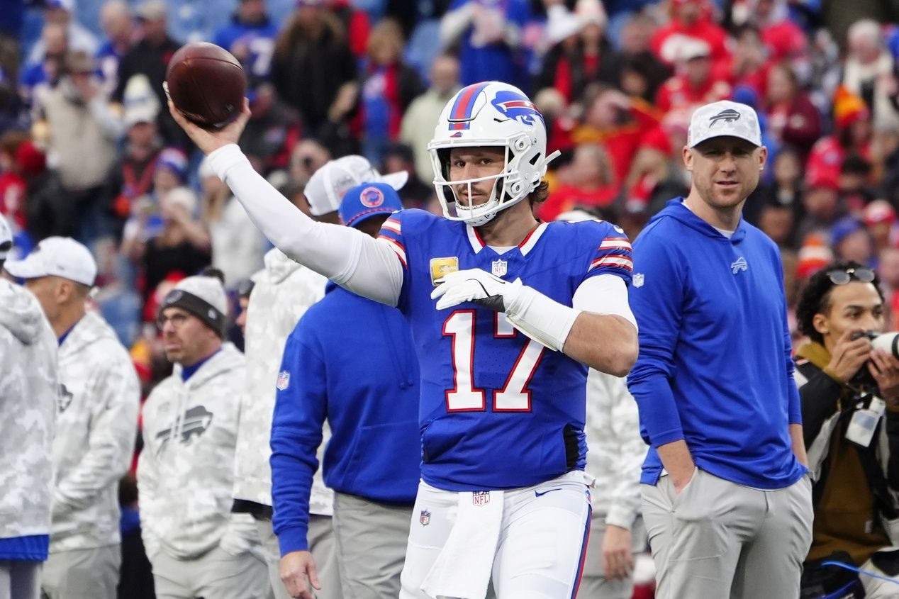 Buffalo Bills quarterback Josh Allen (17) warms up prior to the game against the Kansas City Chiefs at Highmark Stadium.