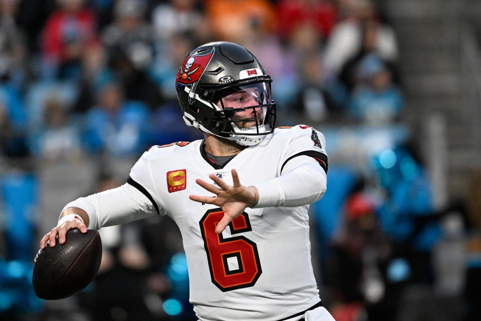 Tampa Bay Buccaneers quarterback Baker Mayfield (6) looks to pass in the second quarter at Bank of America Stadium.