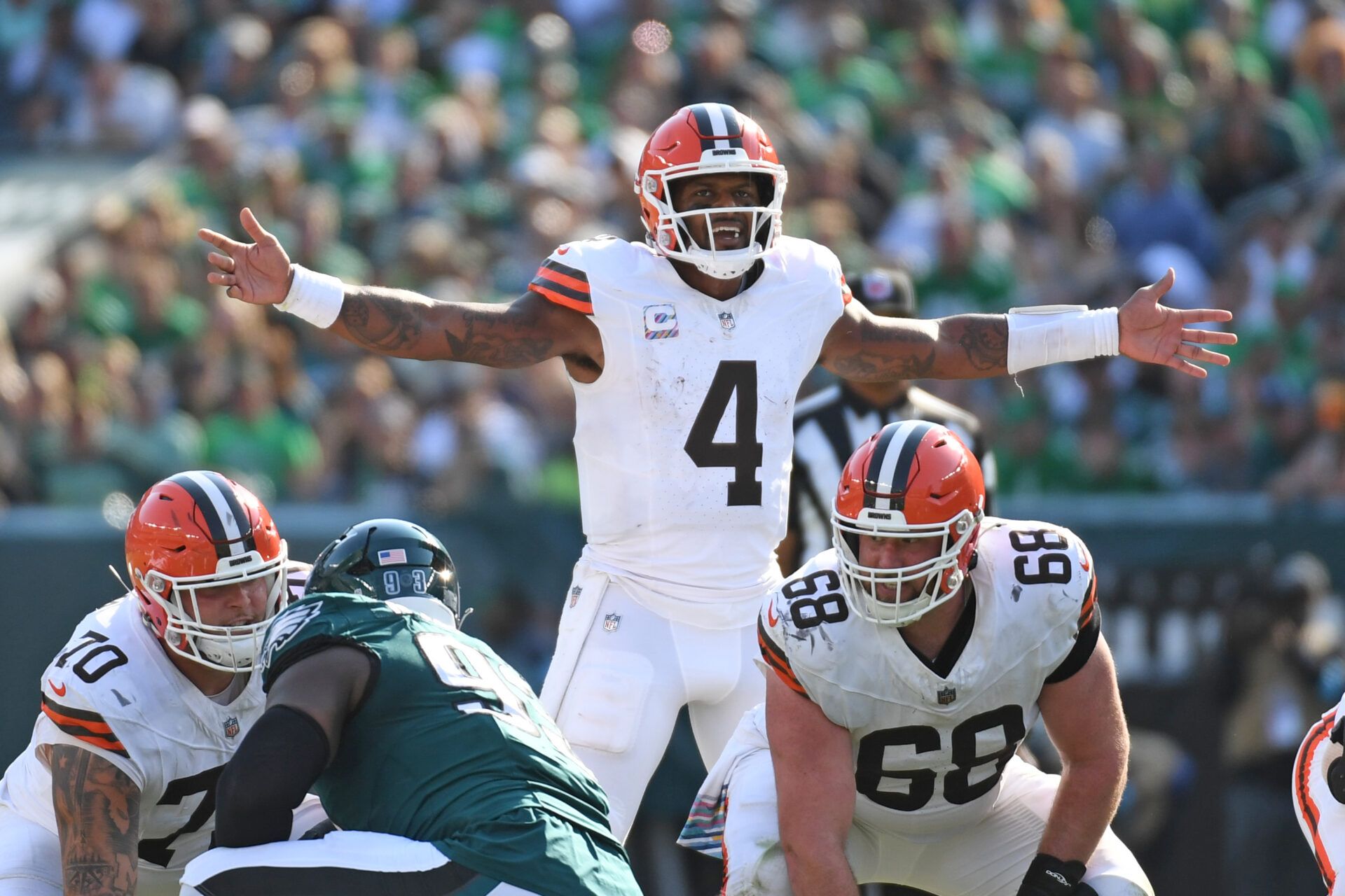 Oct 13, 2024; Philadelphia, Pennsylvania, USA; Cleveland Browns quarterback Deshaun Watson (4) changes a play against the Philadelphia Eagles during the fourth quarter at Lincoln Financial Field. Mandatory Credit: Eric Hartline-Imagn Images