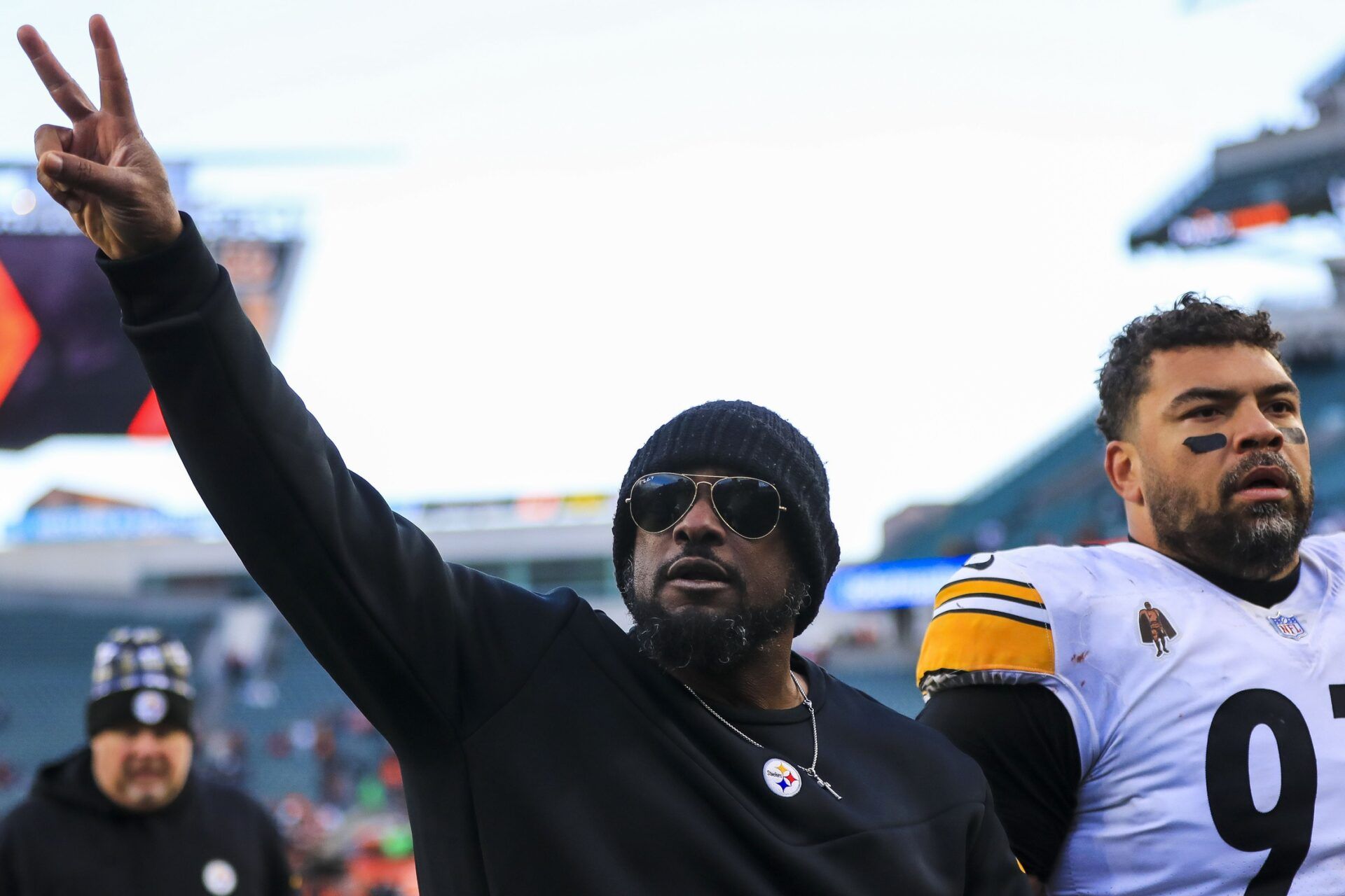 Pittsburgh Steelers head coach Mike Tomlin walks off the field after the victory over the Cincinnati Bengals at Paycor Stadium.