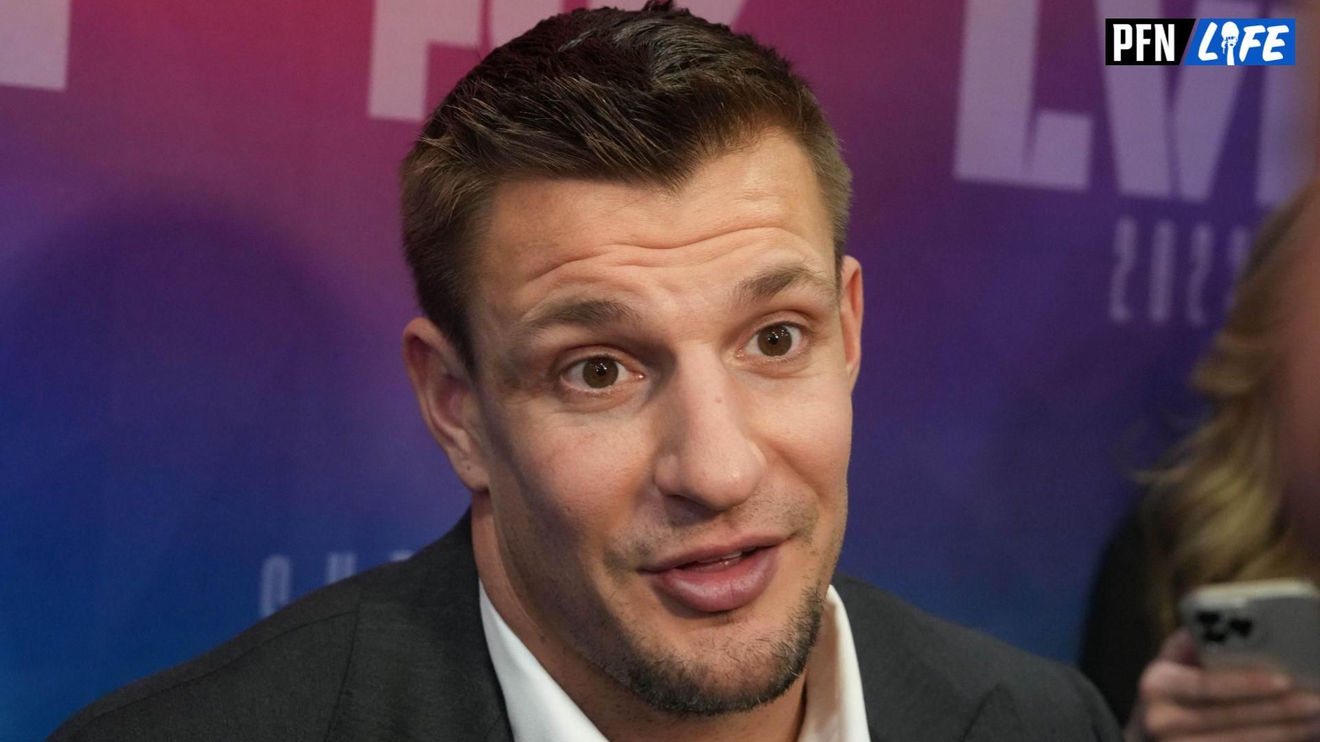 Rob Gronkowski’s wild Burrow ghosting story mixes NFL chaos with comedy gold, plus his bold Chargers playoff take has fans buzzing.