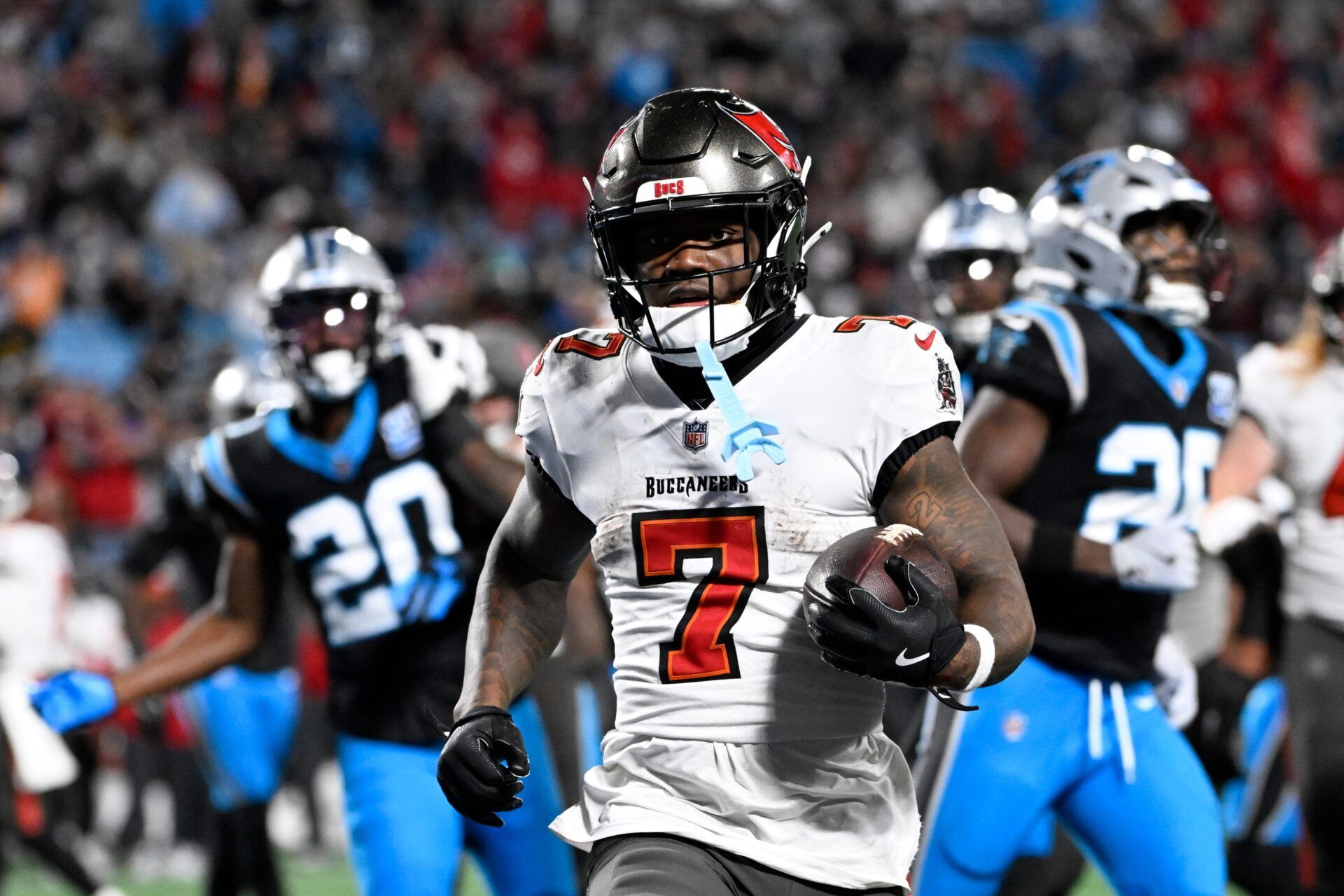 What's the latest Bucky Irving injury update? Here's everything we know about the Tampa Bay Buccaneers running back's back ailment.