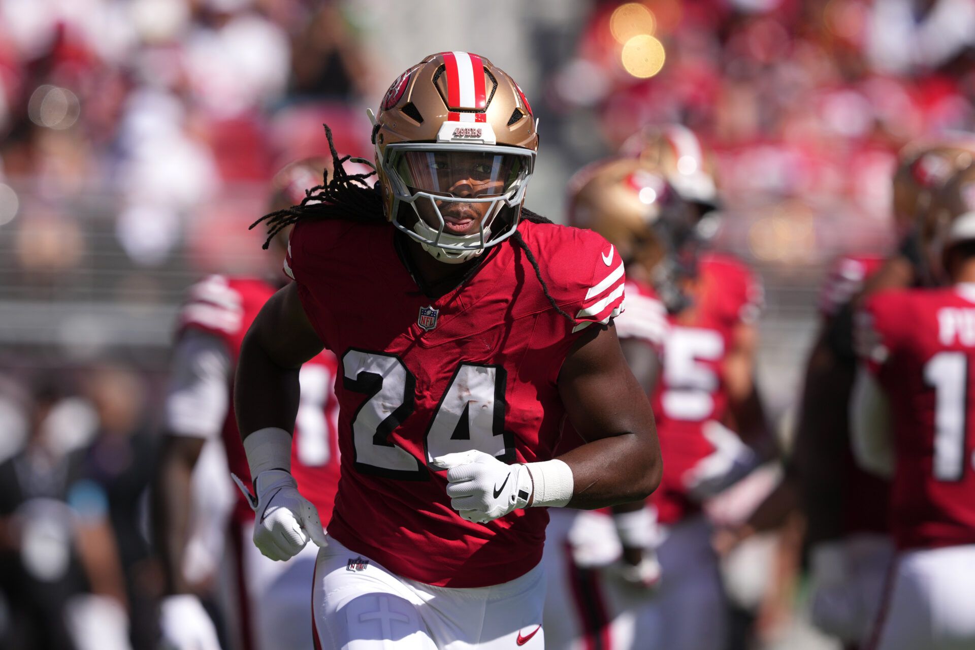 Jordan Mason was set to reprise his role as the 49ers' RB1, but he is instead following Christian McCaffrey to IR. How much time will Mason miss?