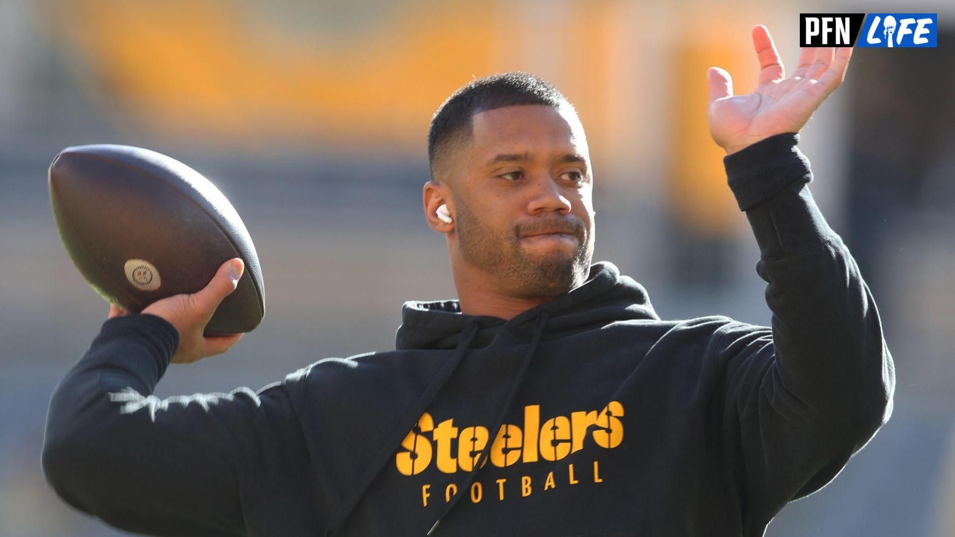Russell Wilson continues his resurgent season with the Pittsburgh Steelers, and commentator Jim Nantz said his performance was worthy of his wife Ciara's praise.
