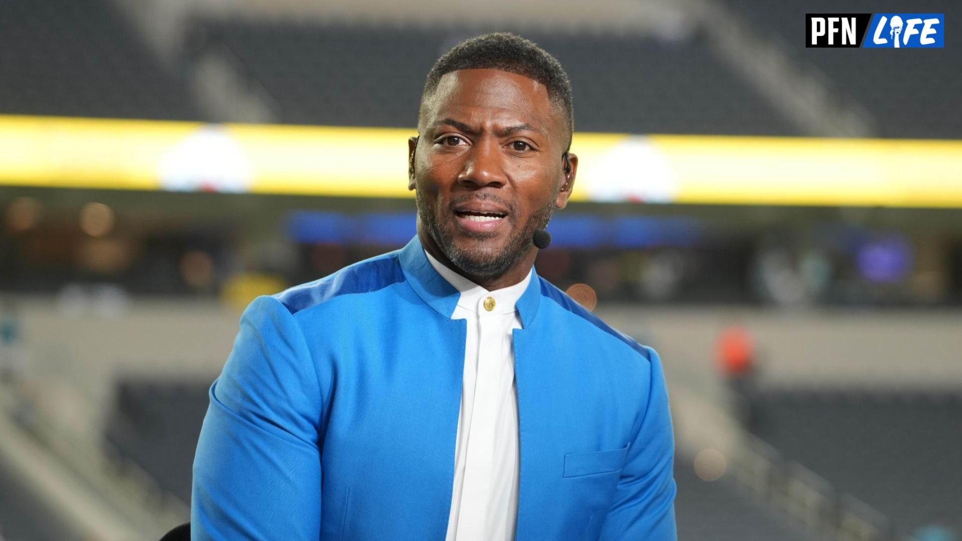 Among NFL fashion hits and misses, a former Dolphins QB roasted Ryan Clark’s bizarre MNF outfit, a mismatched thrift store explosion.