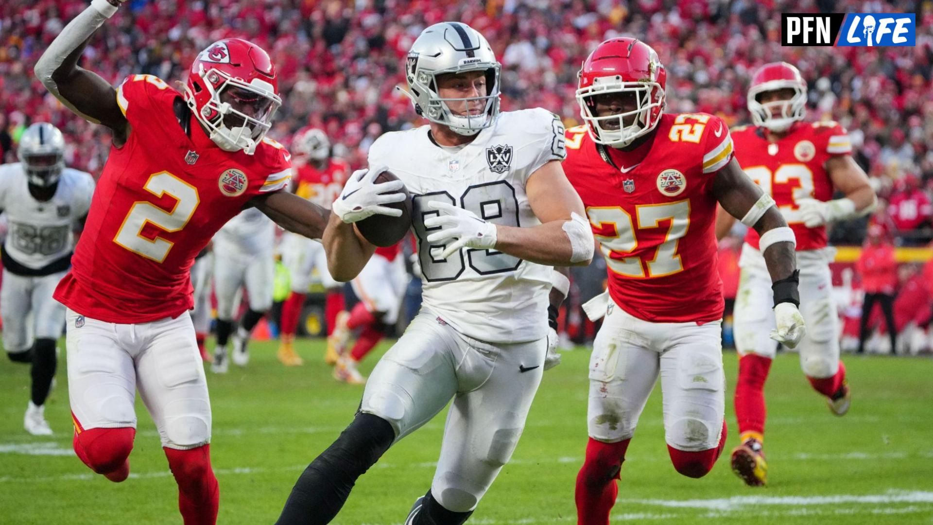 Raiders Rookie Brock Bowers, Girlfriend Cameron Rose Newell Head Out on Date Night