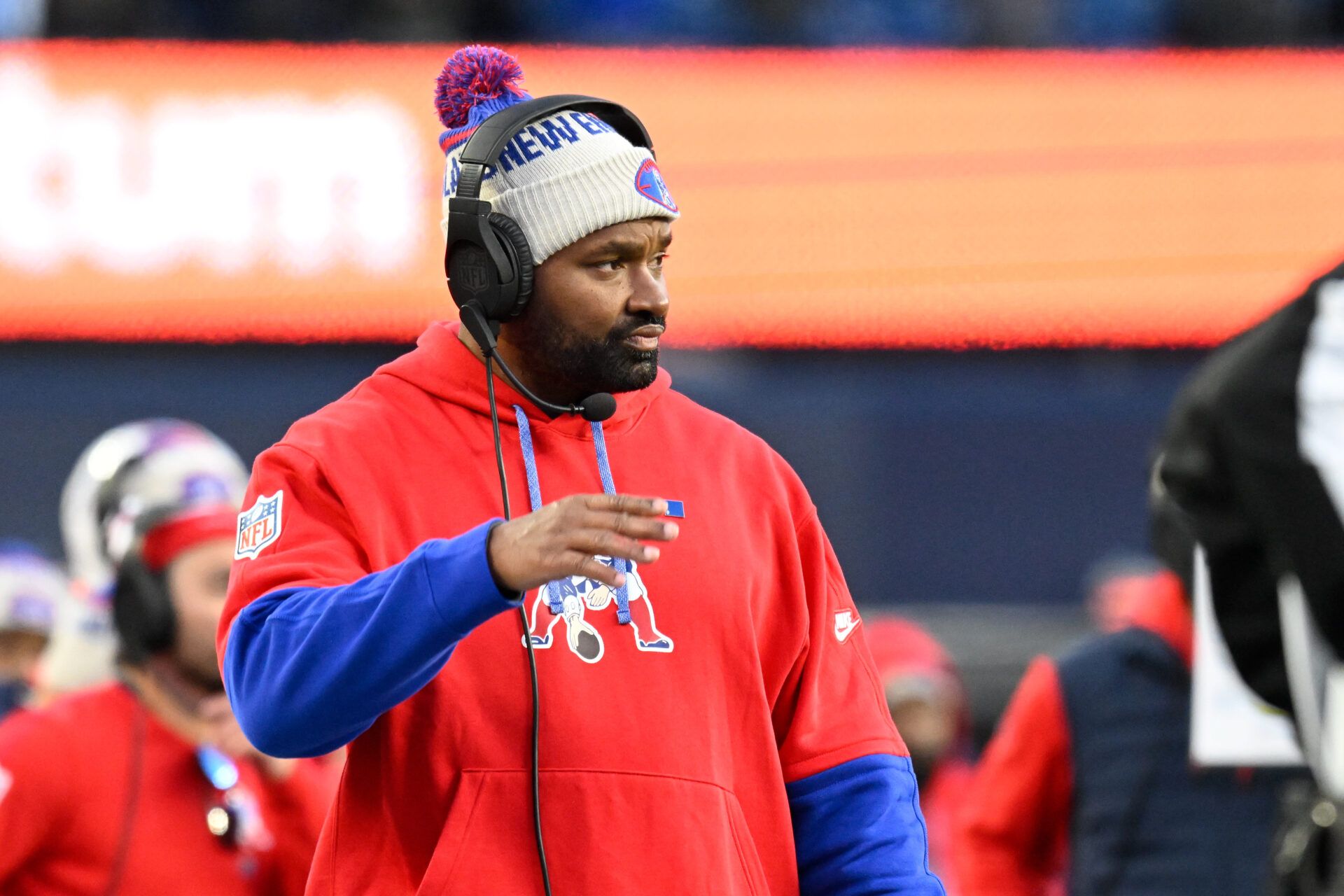 A three-time Super Bowl champ backed Jerod Mayo’s future, highlighting the need for patience, talent, and a revamped Patriots strategy.