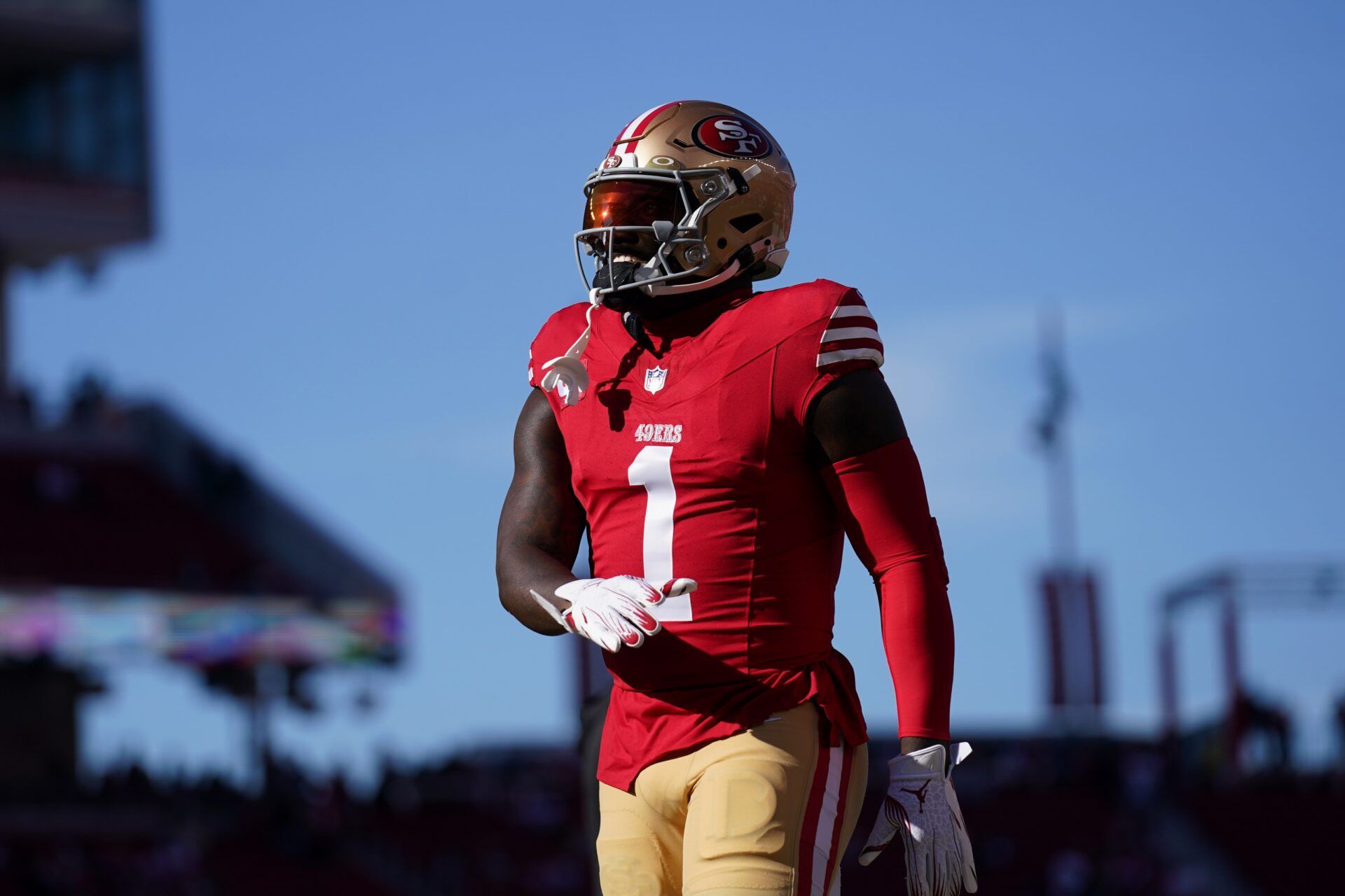 San Francisco 49ers wide receiver Deebo Samuel Sr. (1) walks on the field before the start of the game against the Chicago Bears at Levi's Stadium.