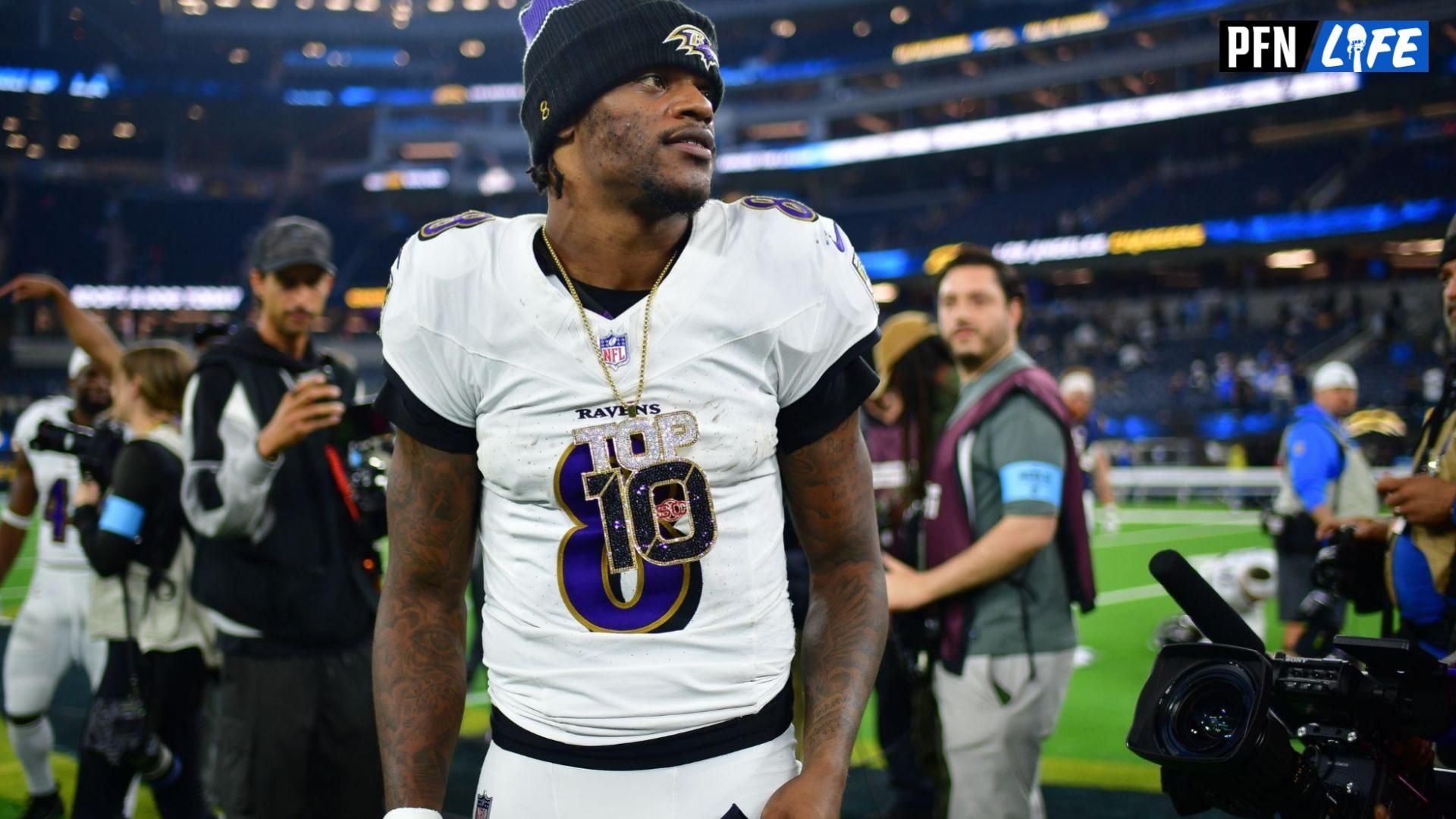 ‘He Knows Ball,’ ‘Why Share This?’ – NFL Fans Divided as Lamar Jackson Makes Admission About Female Cologne