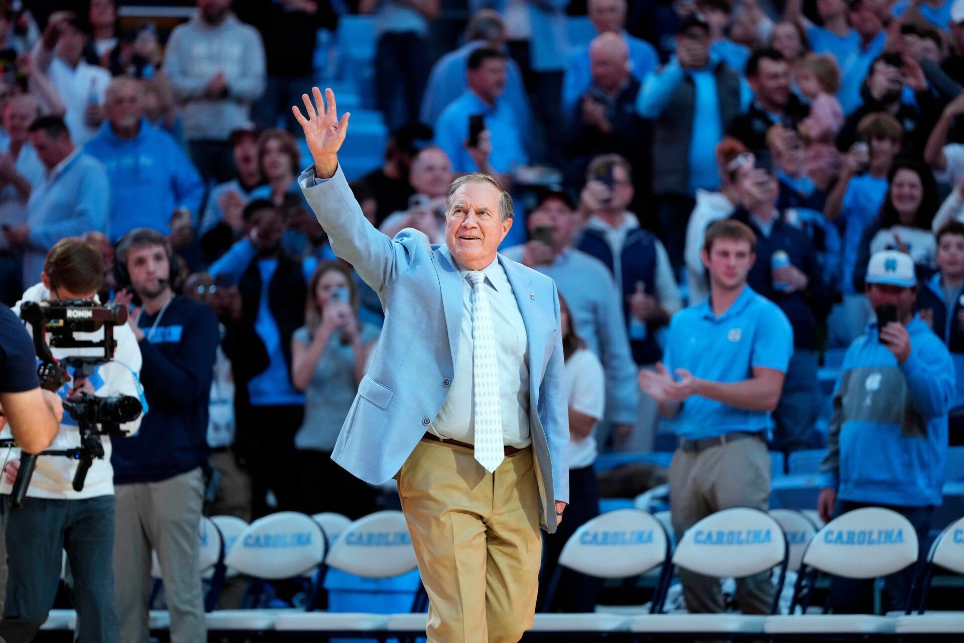 Eagles Fans Drown Out Bill Belichick’s Surprise UNC Debut