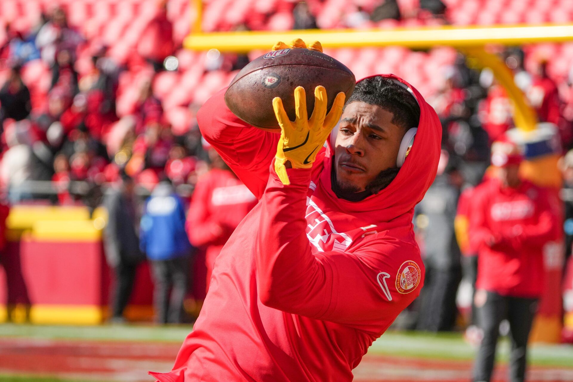 Kansas City Chiefs running back Isiah Pacheco (10) warms up against the Las Vegas Raiders prior to a game at GEHA Field at Arrowhead Stadium.