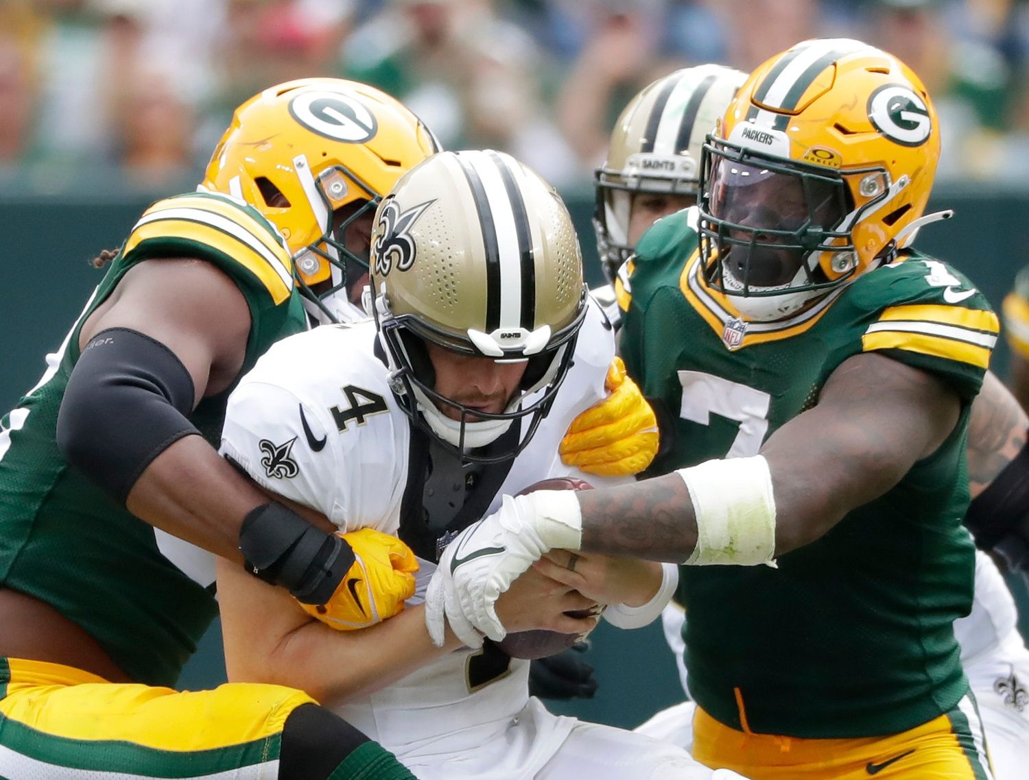 NFL Inactives Tonight: Green Bay Packers vs. New Orleans Saints Injury Updates Including Alvin Kamara, Derek Carr, Chris Olave, and Others