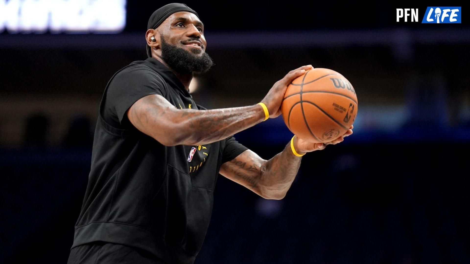 ‘I’m a Football Player, So I Don’t Mind Physicality’ - Lakers Legend LeBron James Cites WR Past as Advantage in NBA