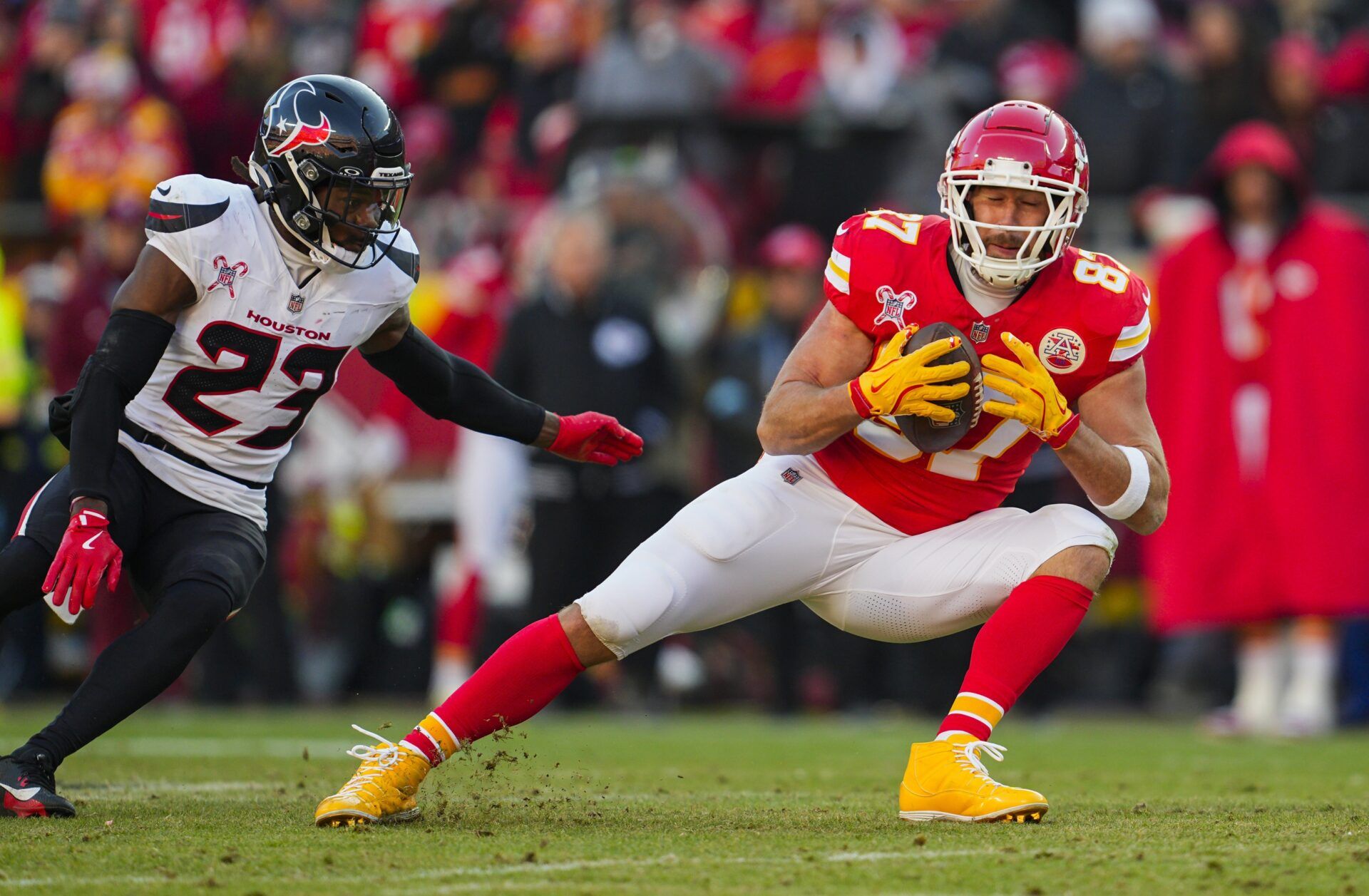 When Will Travis Kelce Retire? NFL Legend Rob Gronkowski Weighs In on How Much Longer the Chiefs TE Will Play in NFL