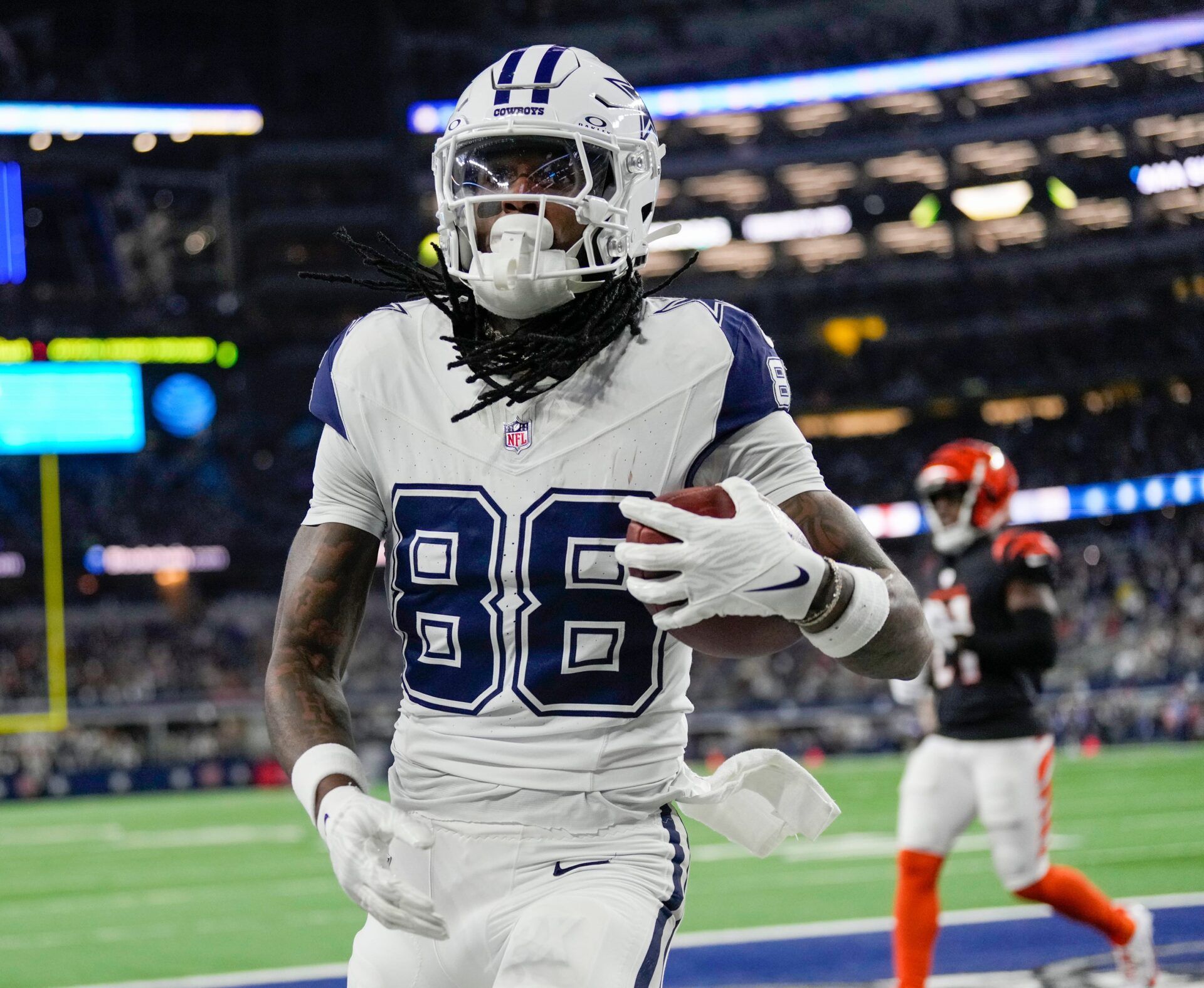 Dallas Cowboys wide receiver CeeDee Lamb (88) makes a touchdown over the Cincinnati Bengals in the first quarter during Monday Night Football at AT&T Stadium in Arlington,Texas on Monday, December 9, 2024.