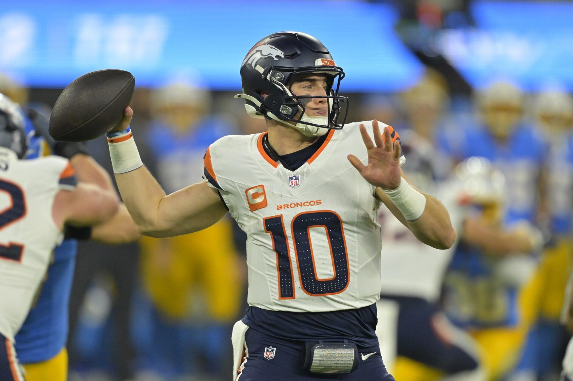 Denver Broncos quarterback Bo Nix (10) throws a pass in the first half against the Los Angeles Chargers at SoFi Stadium.