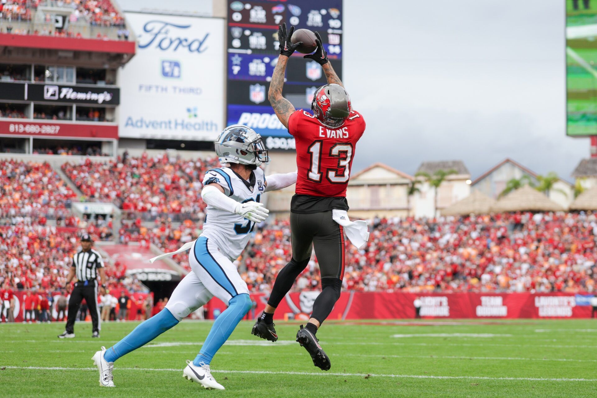 NFL Analyst Addresses Mike Evans’ Hall of Fame Candidacy As Buccaneers