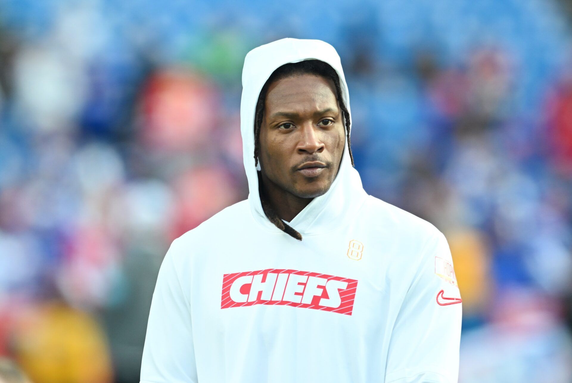 DeAndre Hopkins (8) warms up before a game against the Buffalo Bills at Highmark Stadium.