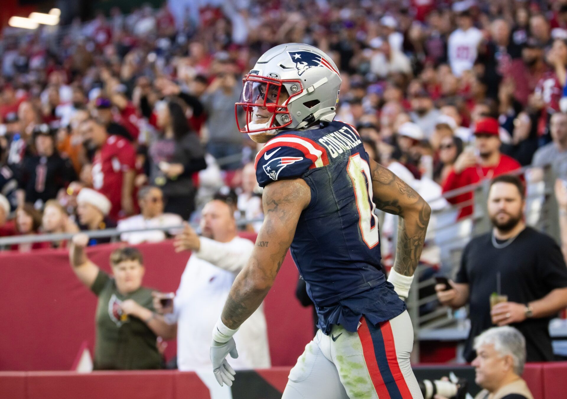 New England Patriots cornerback Christian Gonzalez (0) against the Arizona Cardinals at State Farm Stadium.