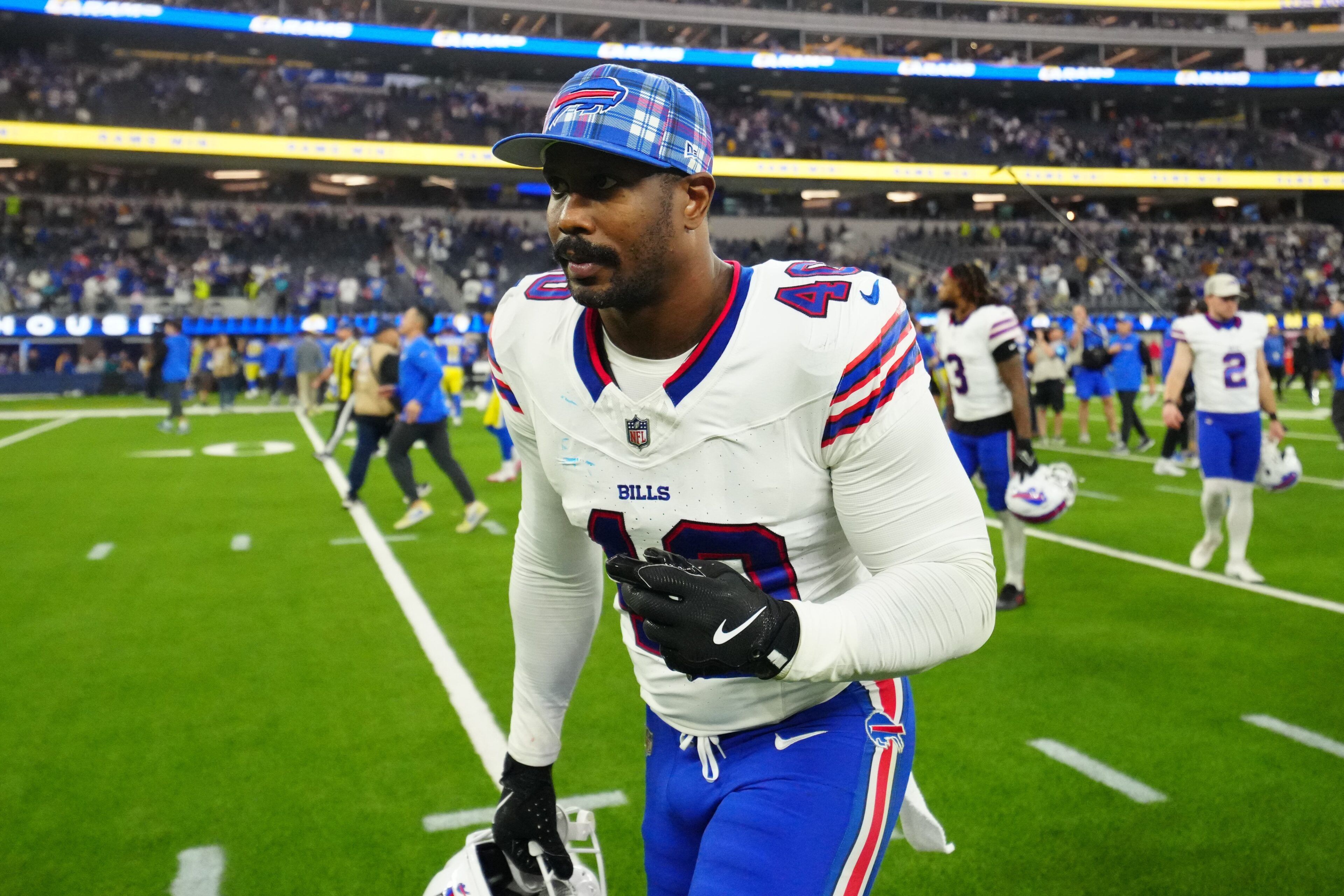 Bills Star Von Miller Gives Wholesome Response To Facing Broncos in