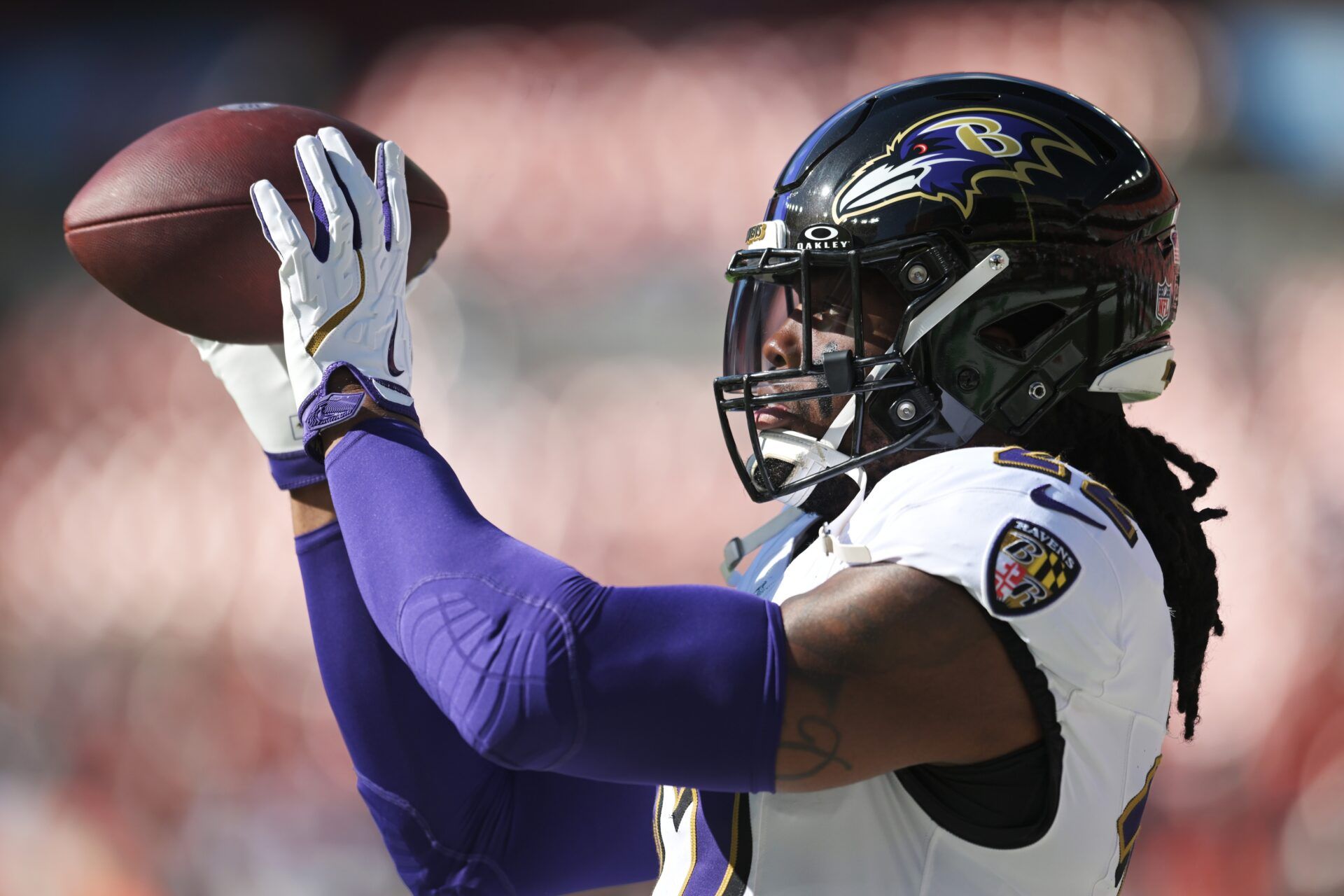 Baltimore Ravens running back Derrick Henry (22) warms up before the game between the Cleveland Browns and the Ravens at Huntington Bank Field.