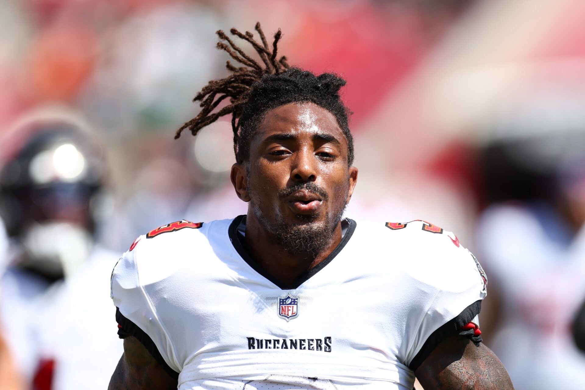 Tampa Bay Buccaneers safety Jordan Whitehead (3) warms up before a game against the Philadelphia Eagles at Raymond James Stadium.