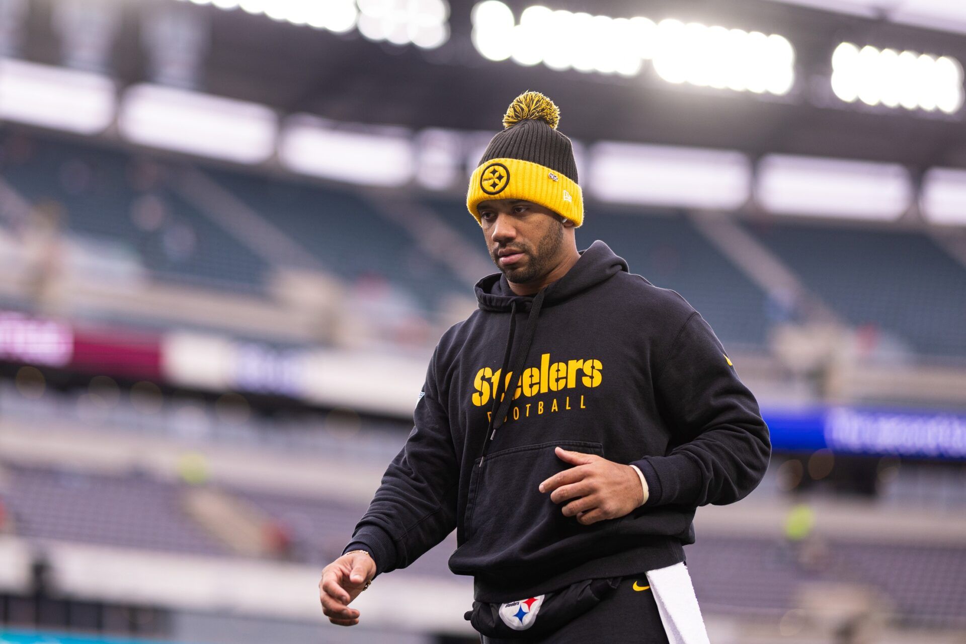 Pittsburgh Steelers quarterback Russell Wilson (3) before action against the Philadelphia Eagles at Lincoln Financial Field.