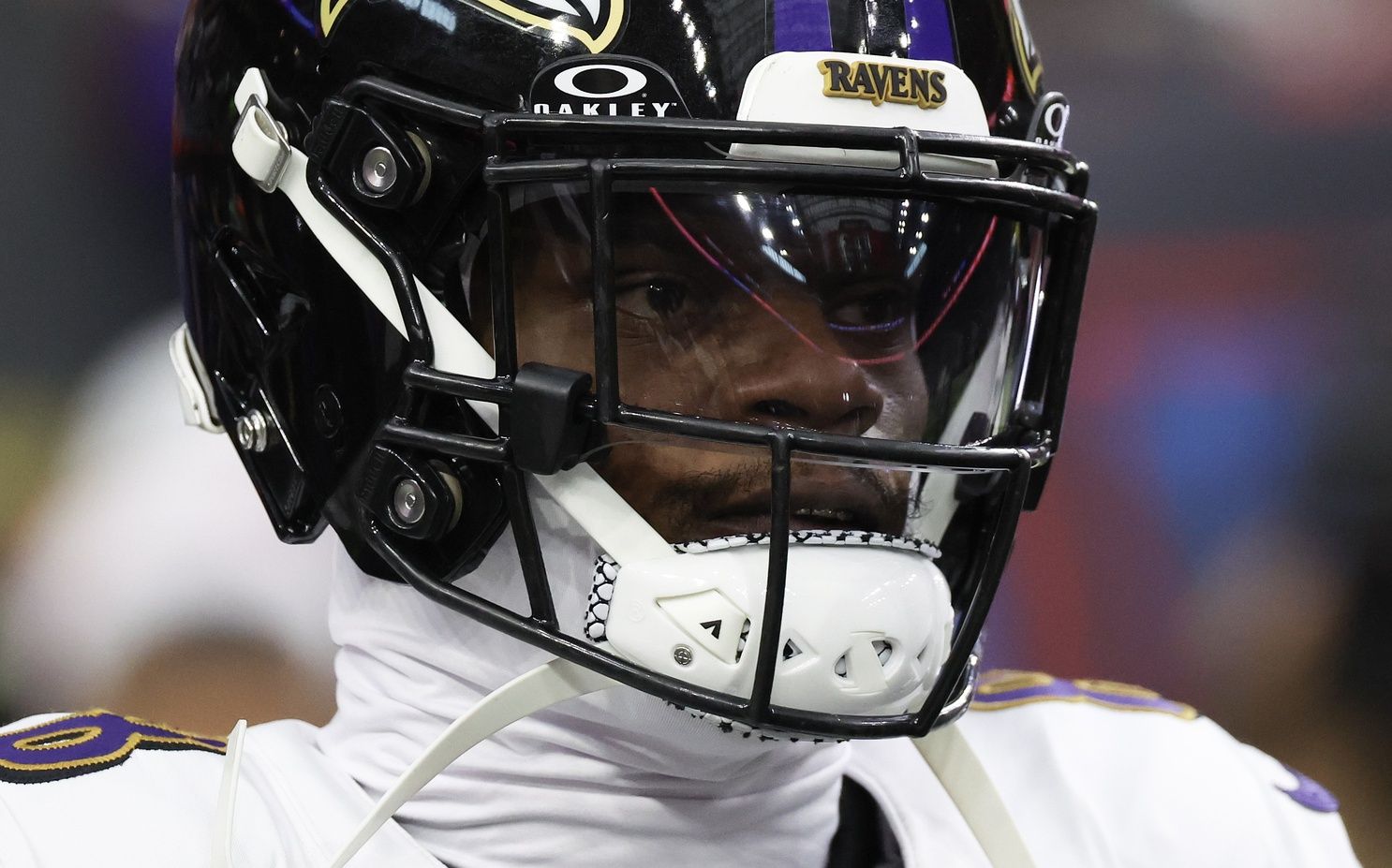 Baltimore Ravens quarterback Lamar Jackson (8) warms up before playing against the Houston Texans at NRG Stadium.