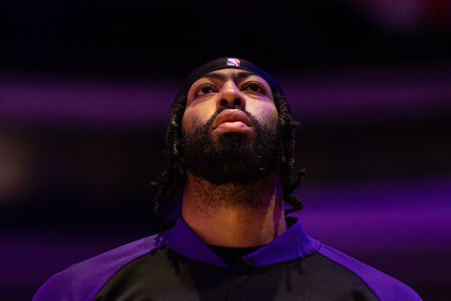 Los Angeles Lakers forward Anthony Davis stands for the anthem before action against the Philadelphia 76ers at Wells Fargo Center.