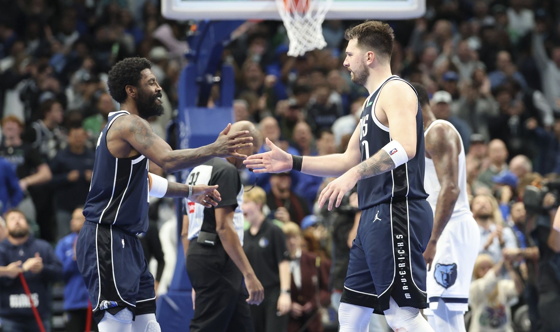 Mavericks Star Kyrie Irving Breaks Silence on Luka Dončić Trade to Lakers, Future With Anthony Davis