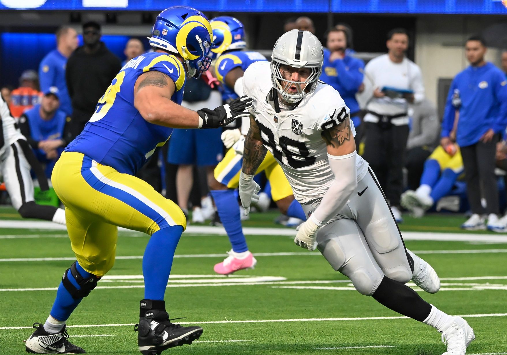 Las Vegas Raiders defensive end Maxx Crosby (98) during the third quarter against the Los Angeles Rams at SoFi Stadium.