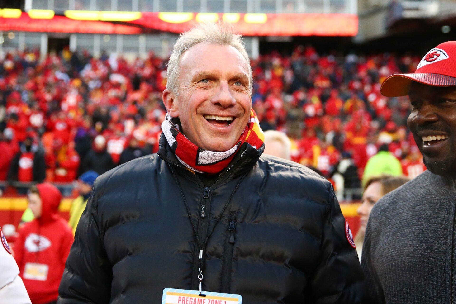 Kansas City Chiefs former player Joe Montana stands on the sidelines before the AFC Championship game between the Kansas City Chiefs and the New England Patriots at Arrowhead Stadium.