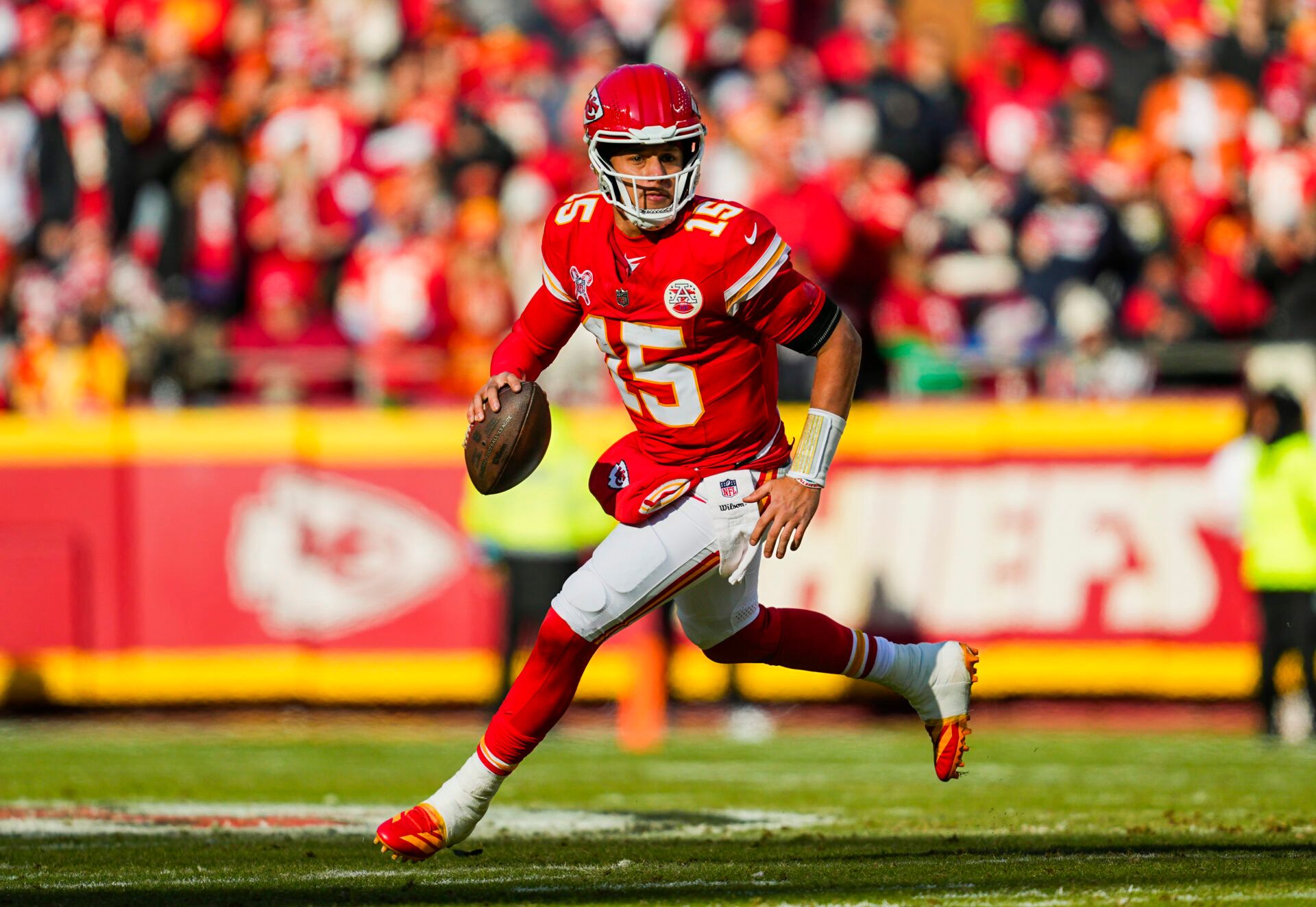 Kansas City Chiefs quarterback Patrick Mahomes is still recovering from a high ankle sprain, but he is expected to start in Super Bowl 59.