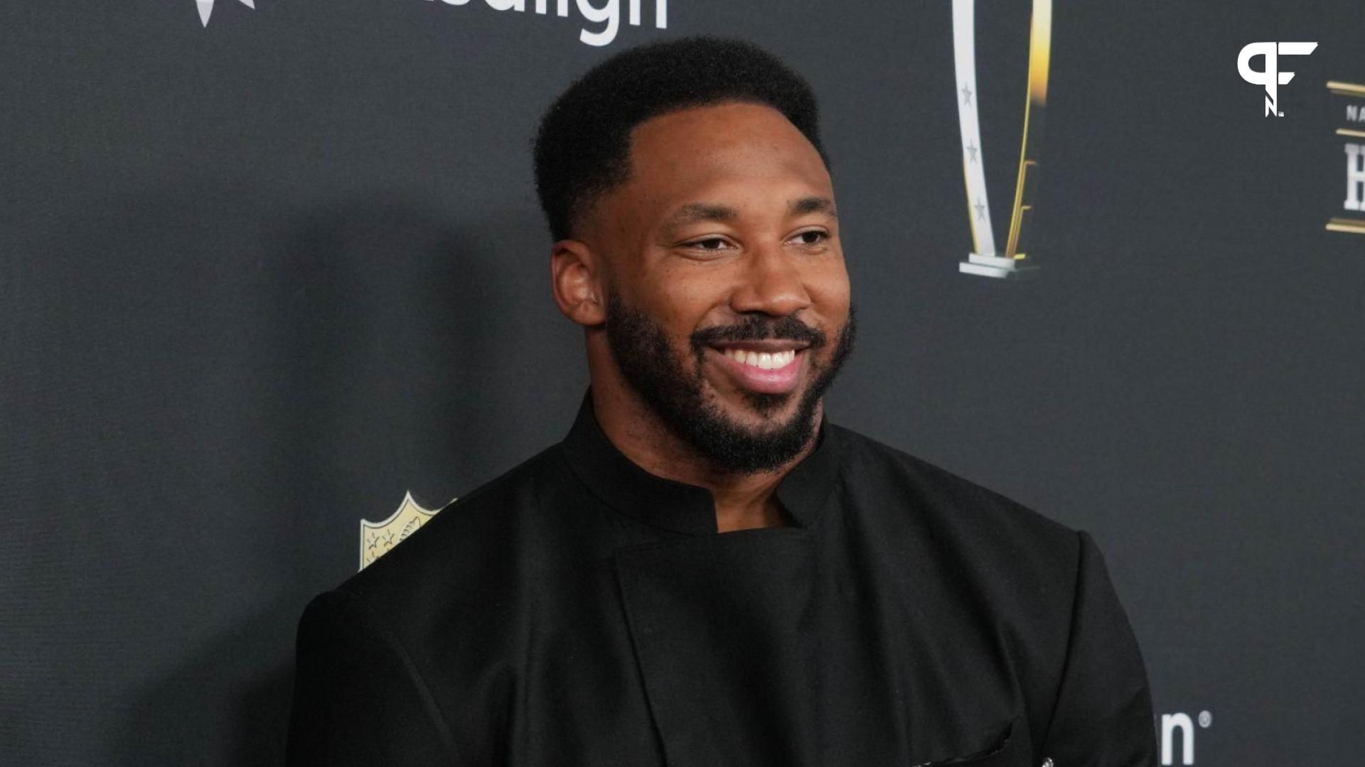 Cleveland Browns pass rusher Myles Garrett was seen talking to Detroit Lions quarterback Jared Goff and pass rusher Aidan Hutchinson at NFL Honors.