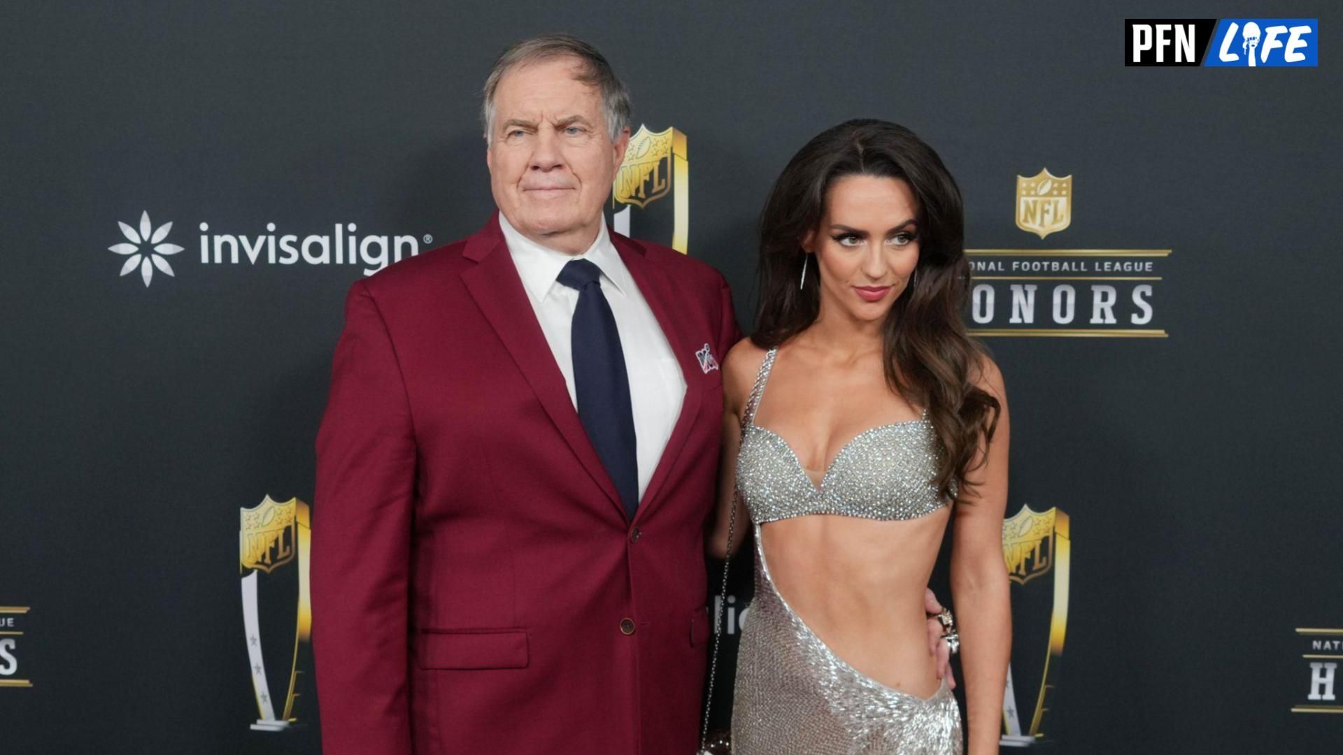 Rapper Snoop Dogg poked fun at Bill Belichick's girlfriend at the NFL Honors gala ahead of Super Bowl 59, mocking the coach's girlfriend's age.