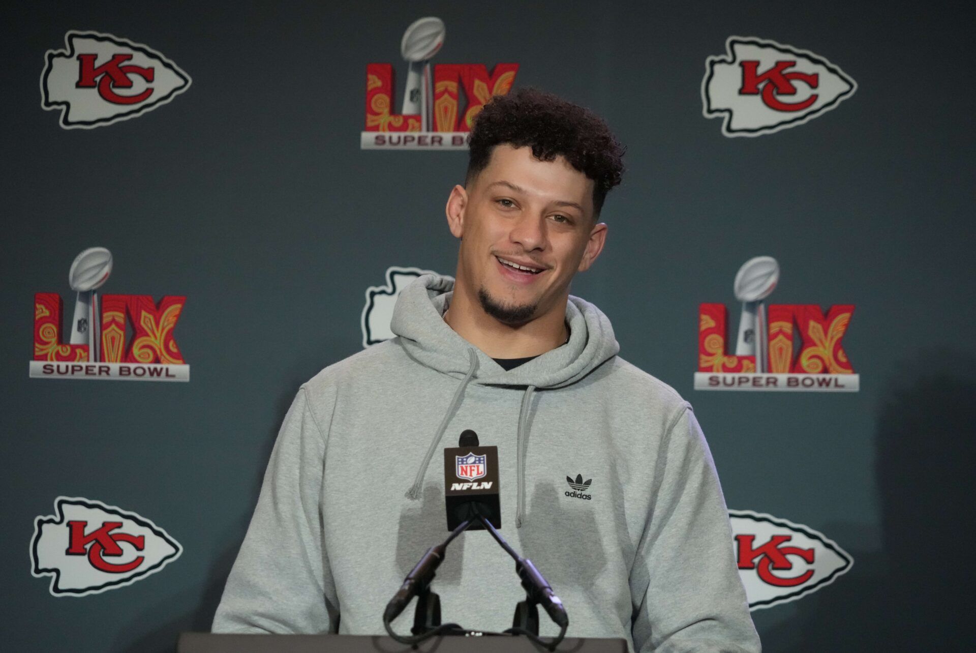 Kansas City Chiefs quarterback Patrick Mahomes (15) speaks in a press conference ahead of Super Bowl LIX at New Orleans Marriott.