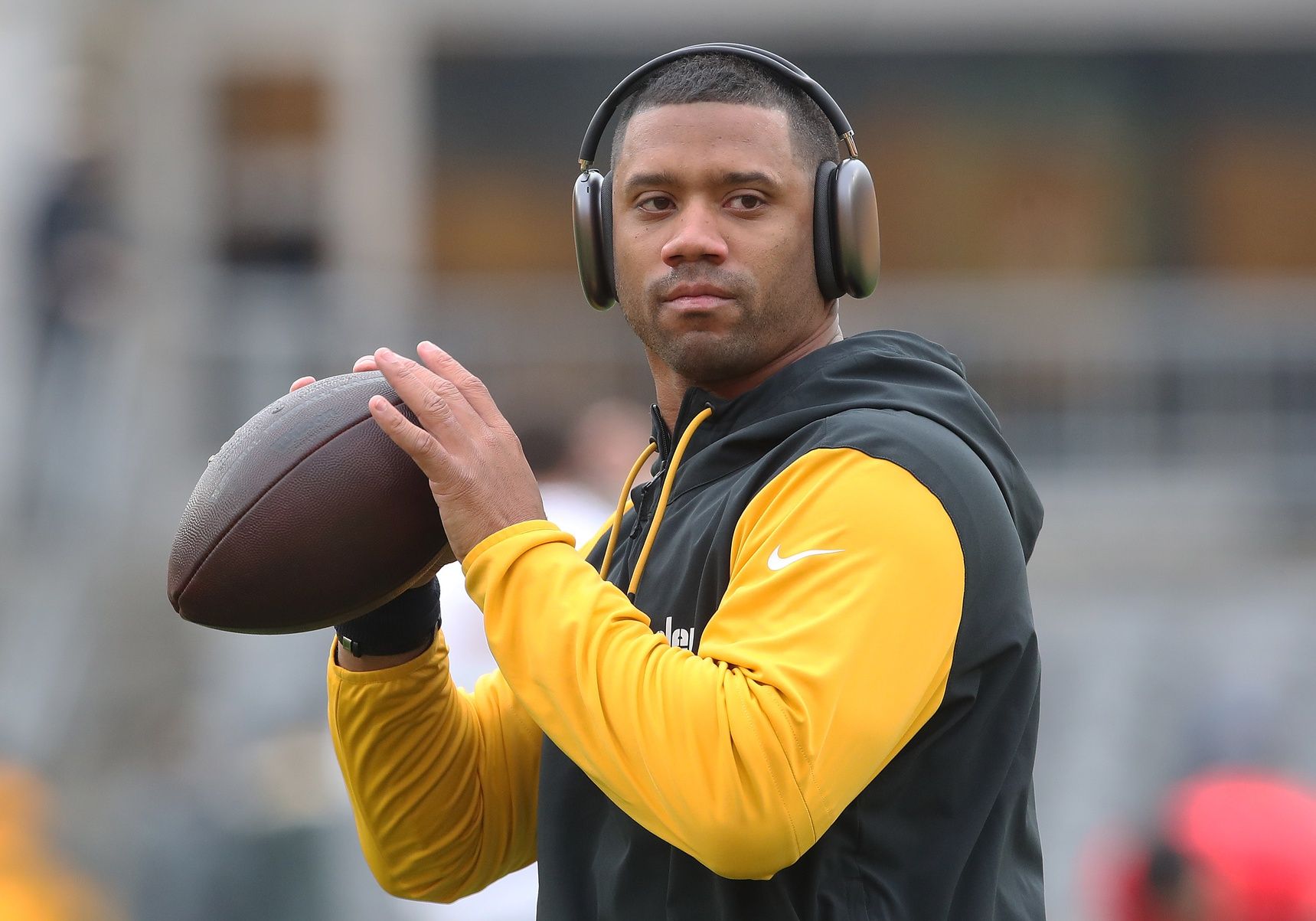 Pittsburgh Steelers quarterback Russell Wilson (3) warms up before the game against the Kansas City Chiefs at Acrisure Stadium.