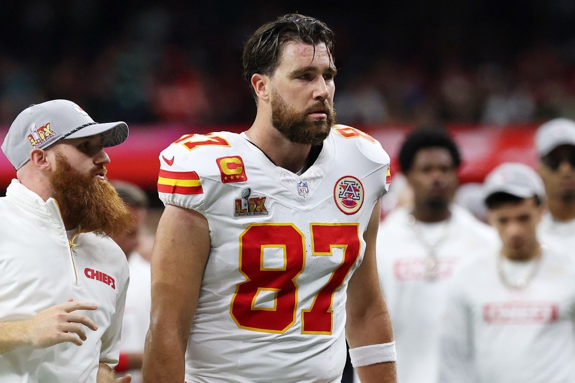 Kansas City Chiefs tight end Travis Kelce (87) walks off the field at the end of the first half of Super Bowl LIX at Caesars Superdome.