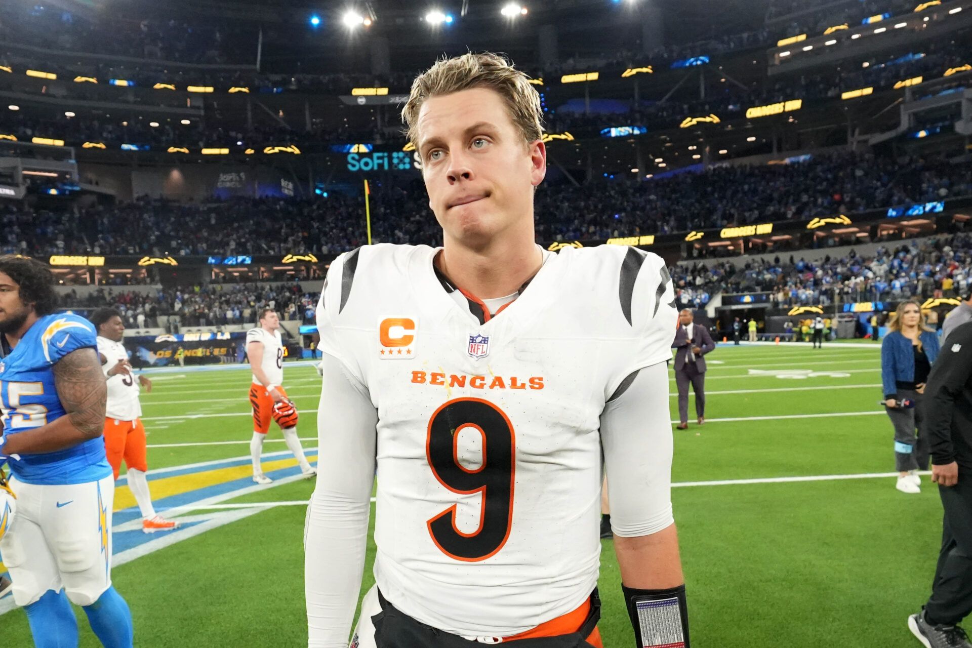 Following the Cincinnati Bengals' struggles in recent years, one NFL analyst predicts that star quarterback Joe Burrow could be preparing a trade request.